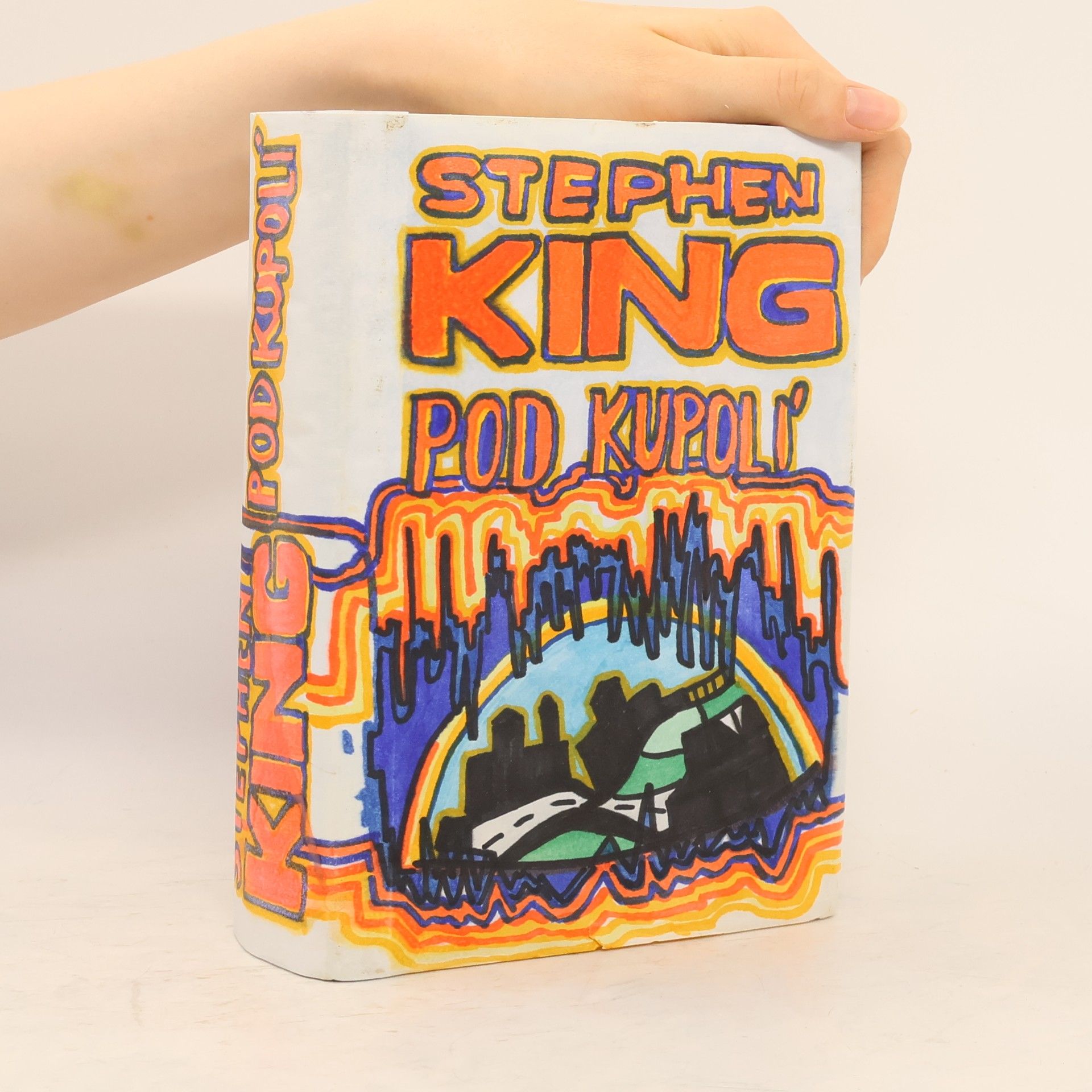 Stephen King Pod kupolí