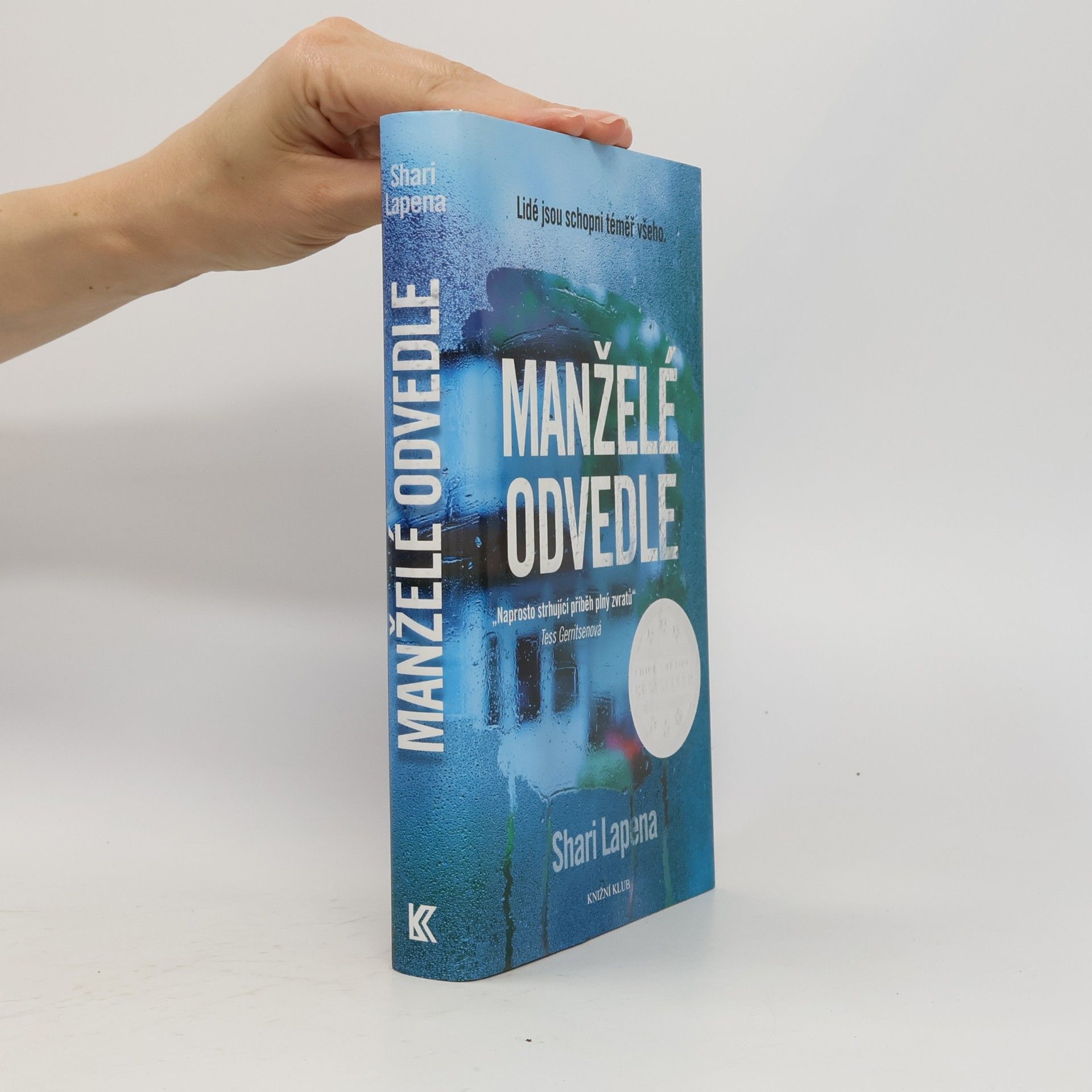 Shari Lapena Manželé odvedle