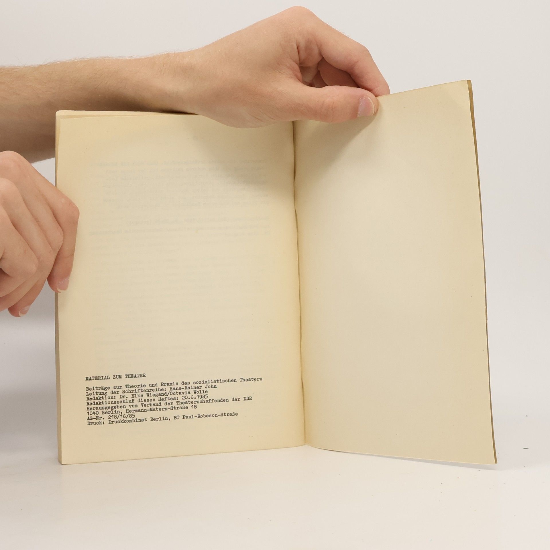 kolektiv Material zum Theater 189