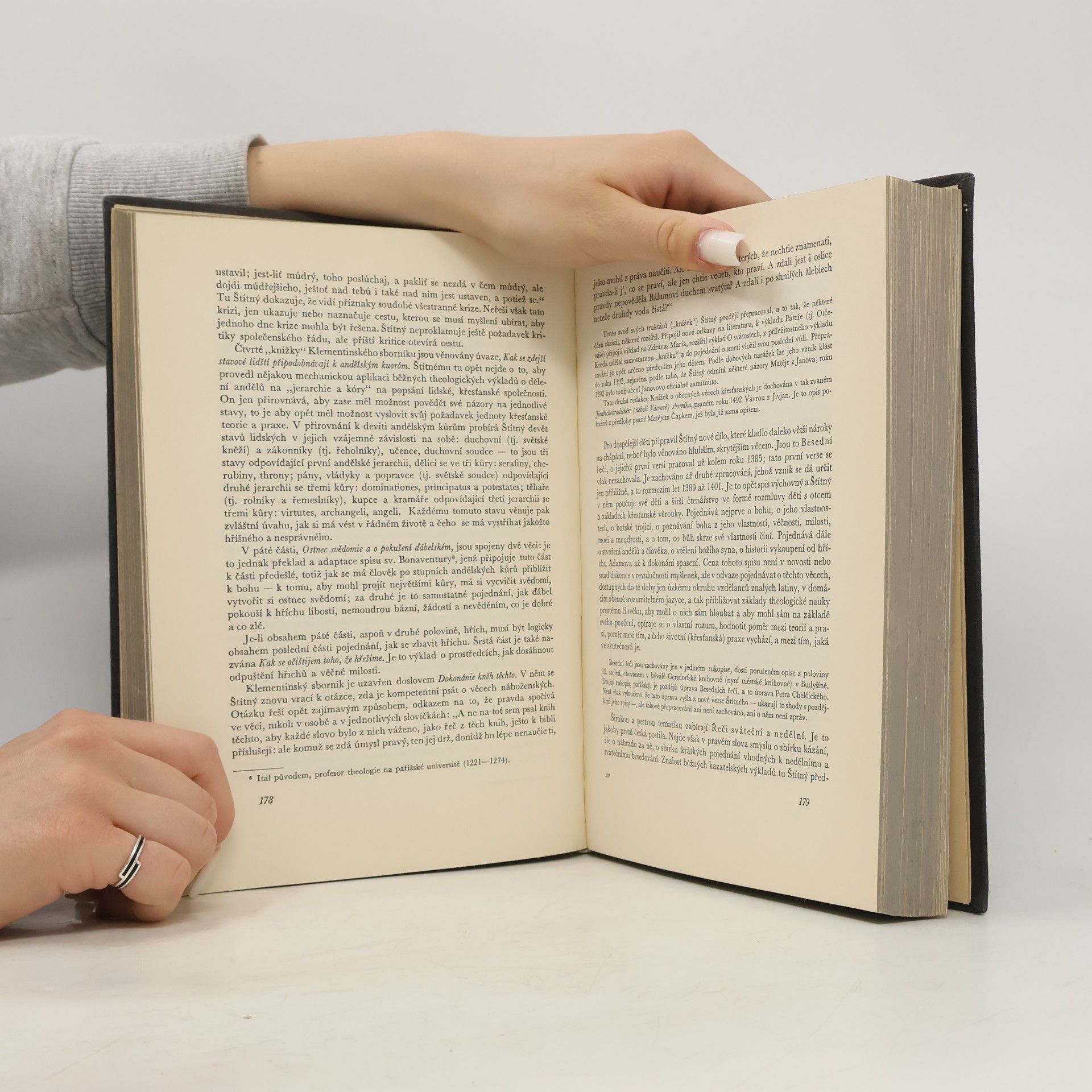 Josef Hrabák Dějiny české literatury I