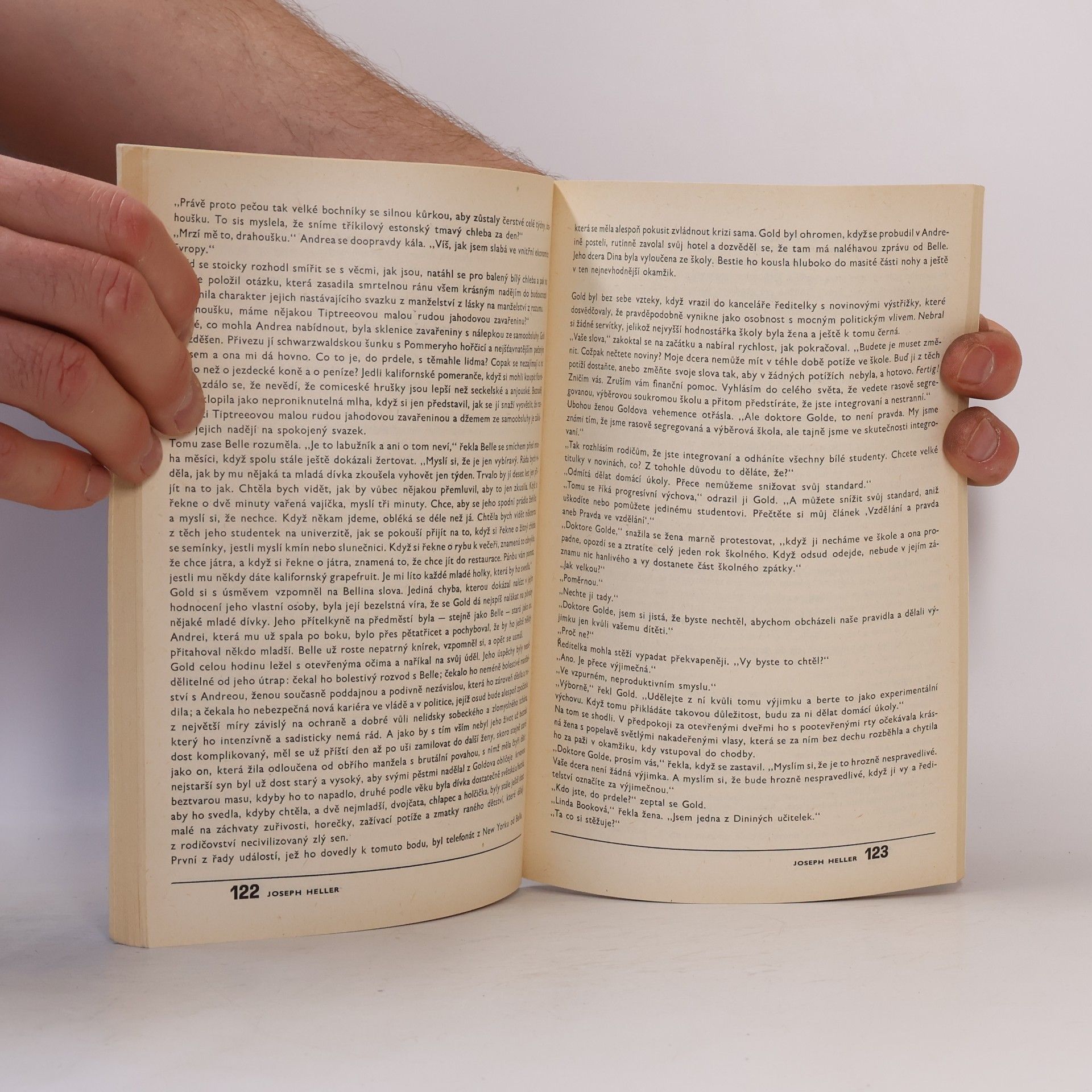 Autores varios Světová literatura 3/81