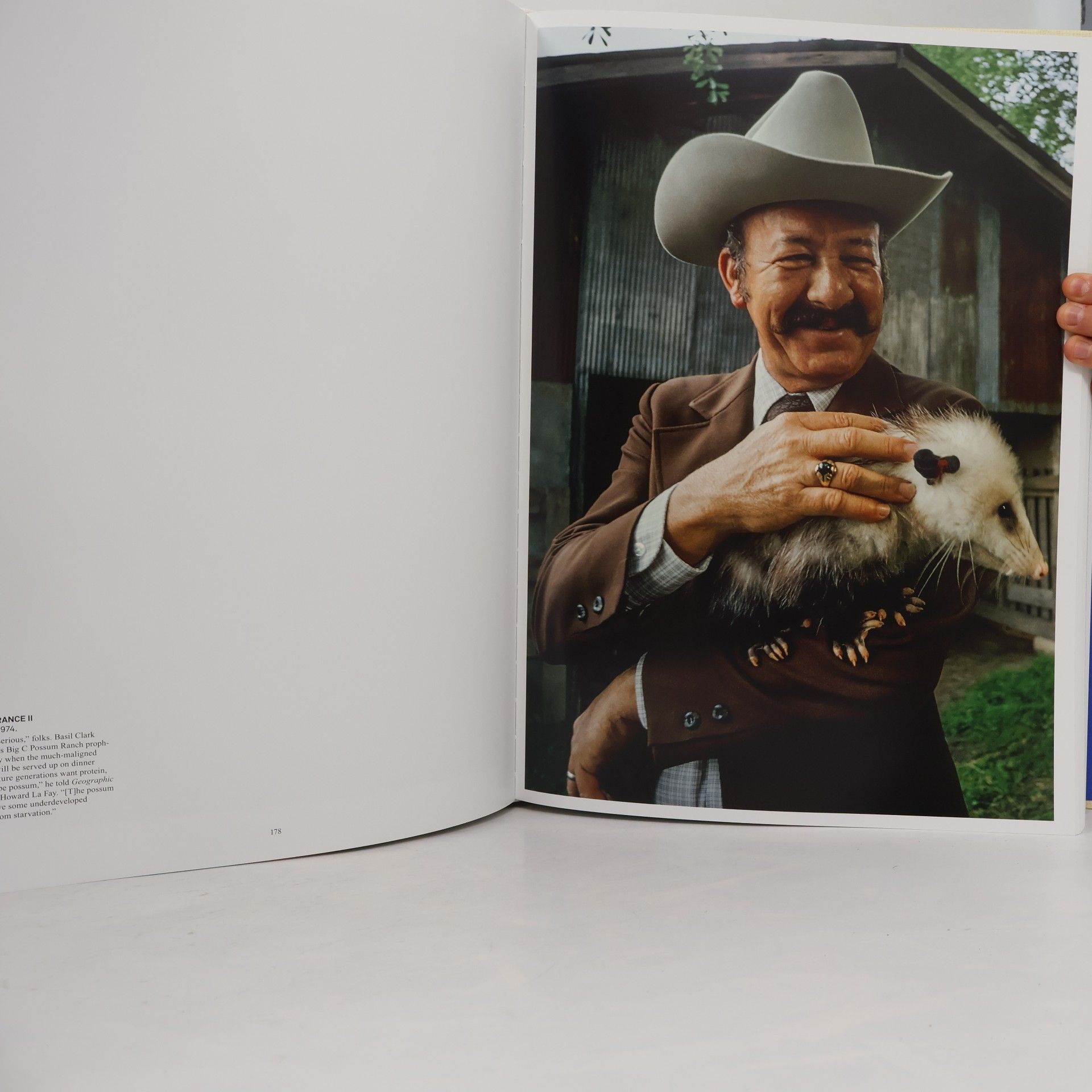 Autorenkollektiv Around the World in 125 years. The Americas, Antarctica
