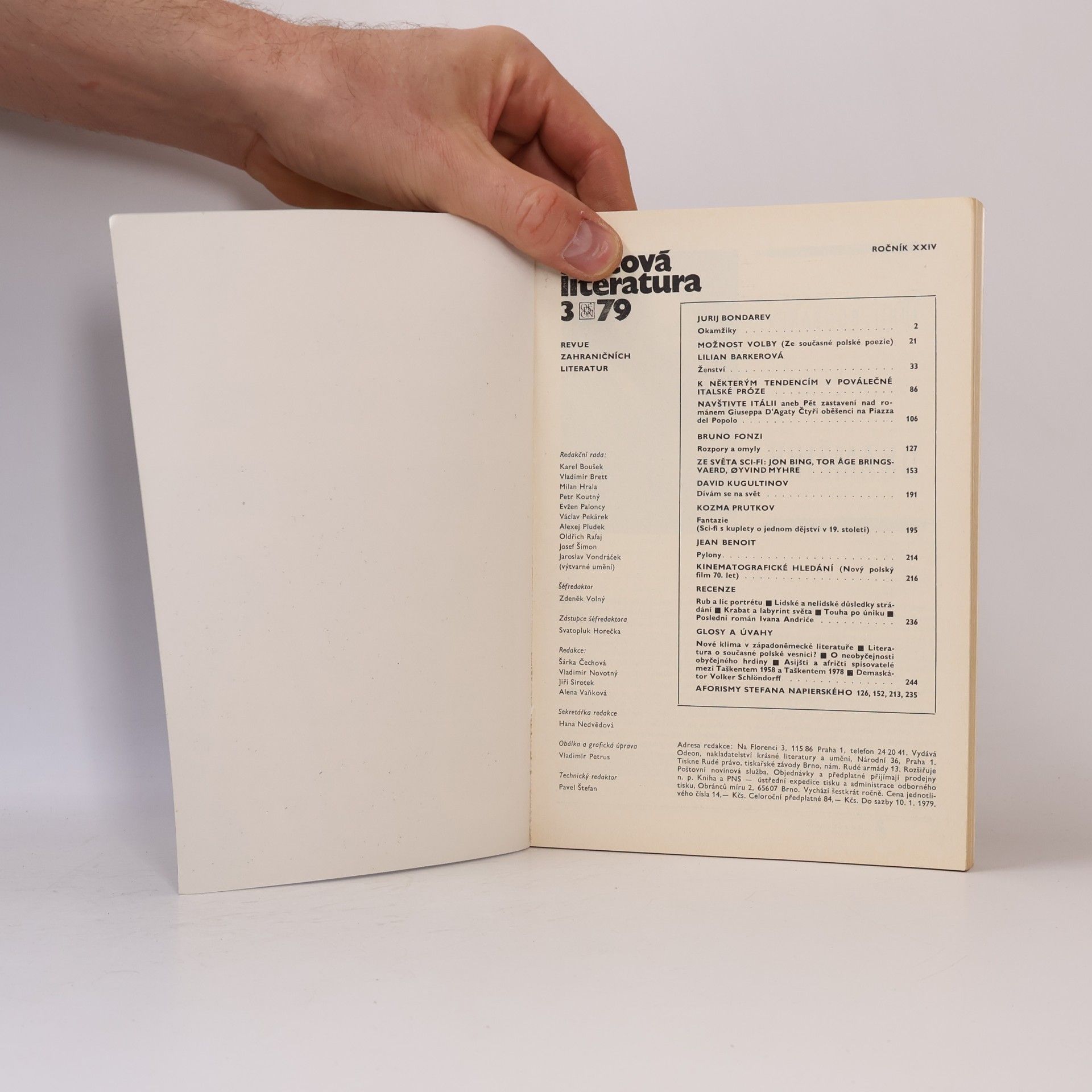 Autores varios Světová literatura 3/79