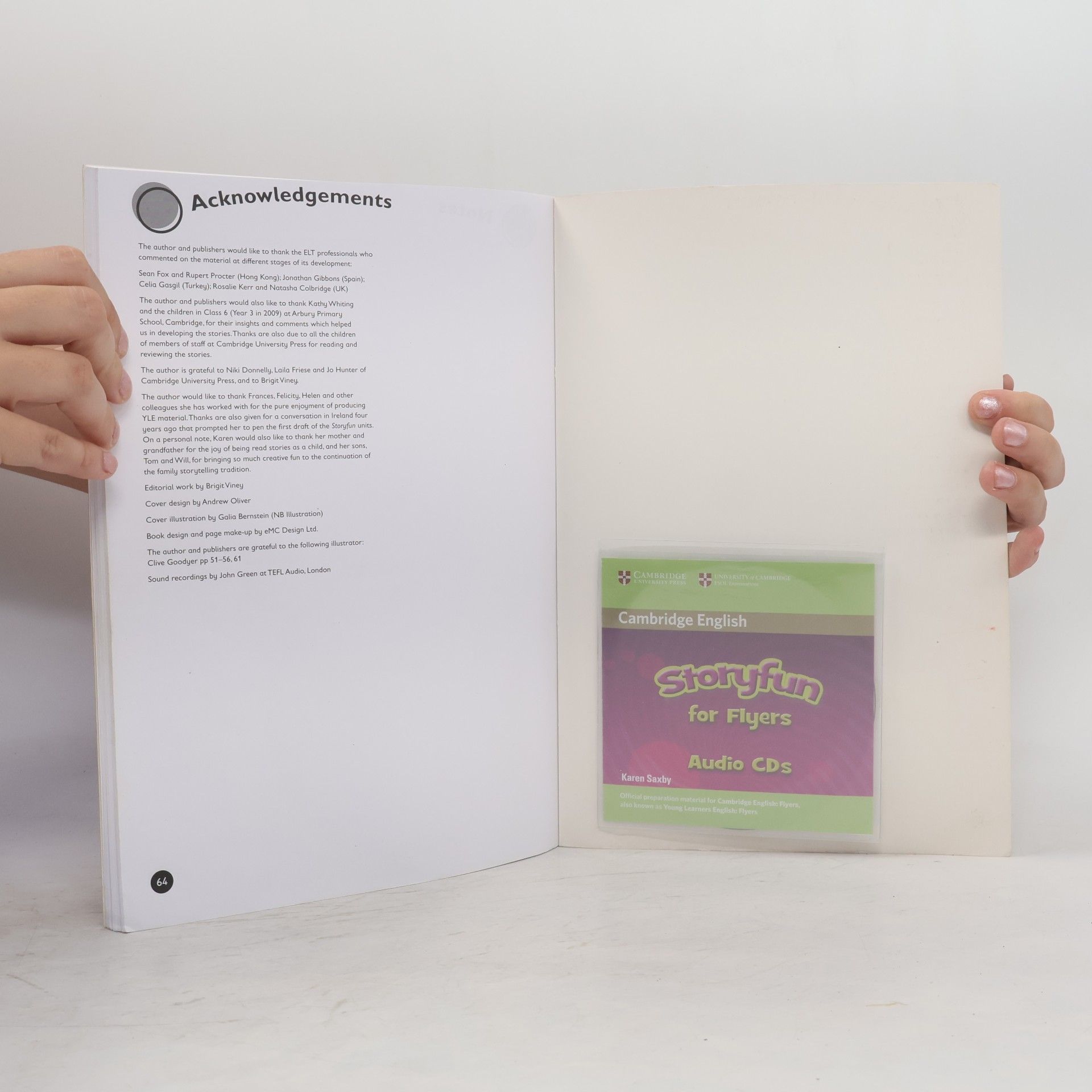 Karen Saxby Cambridge Storyfun for Flyers Teacher's Book with Audio CDs (2)