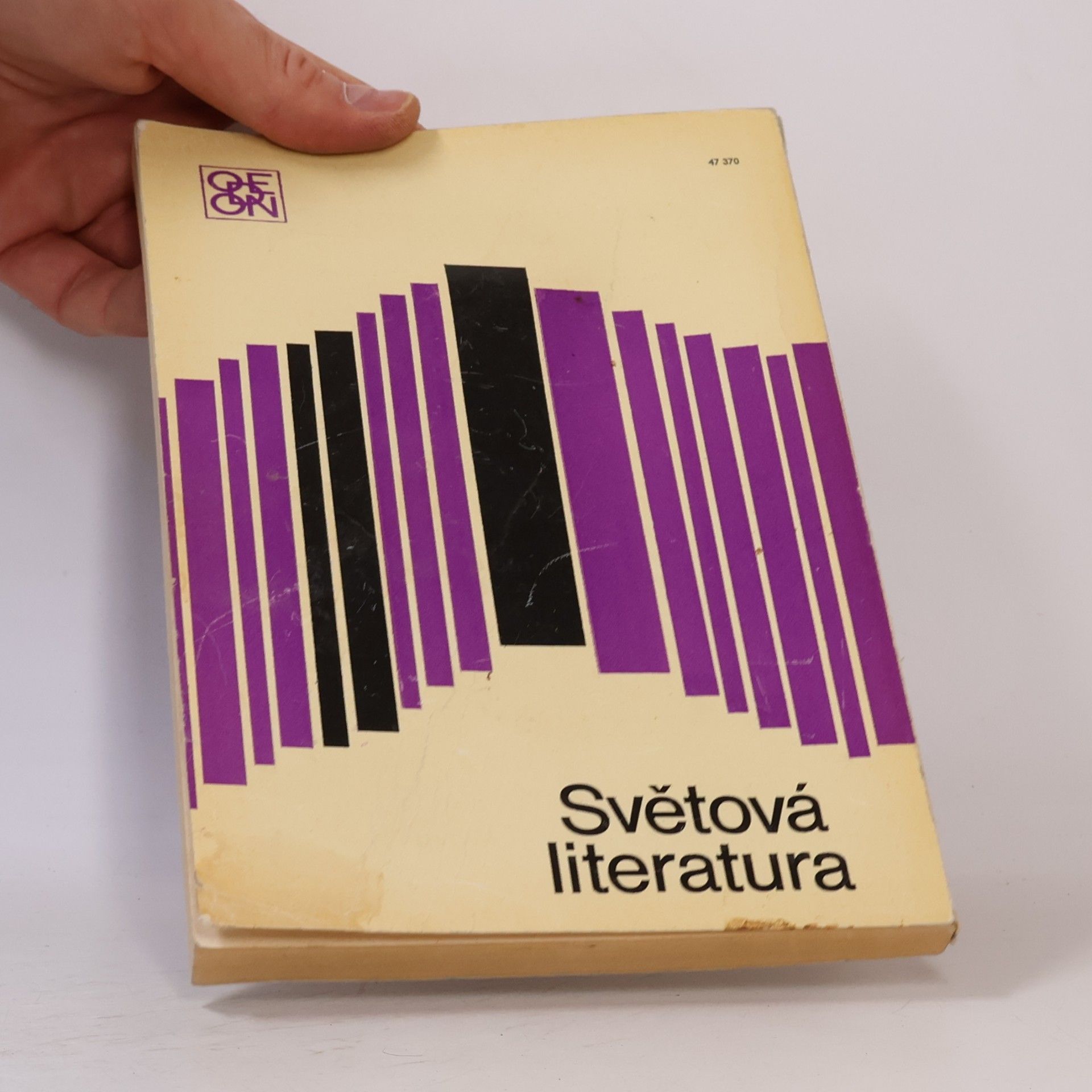 Autores varios Světová literatura 6/1976