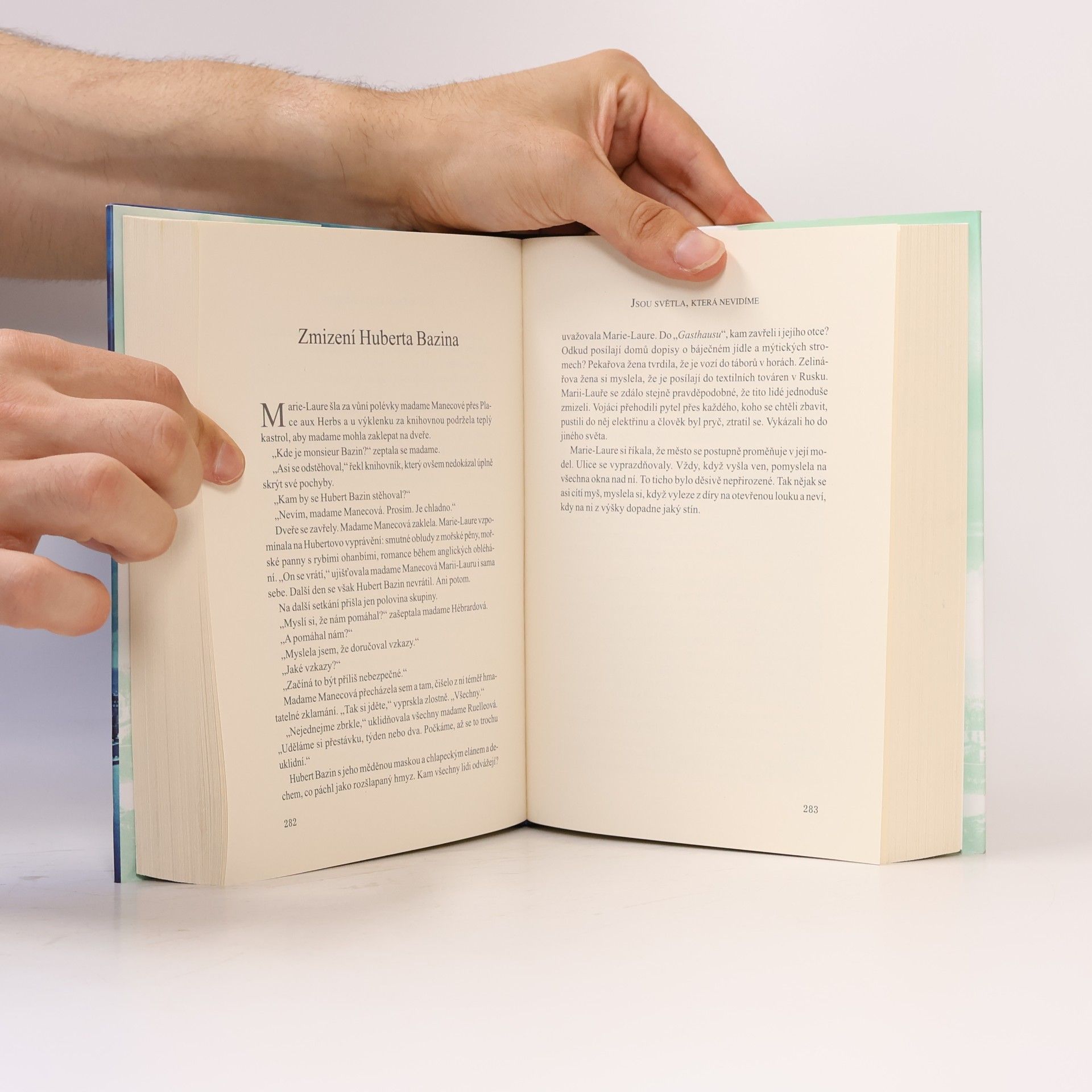 Anthony Doerr Jsou světla, která nevidíme