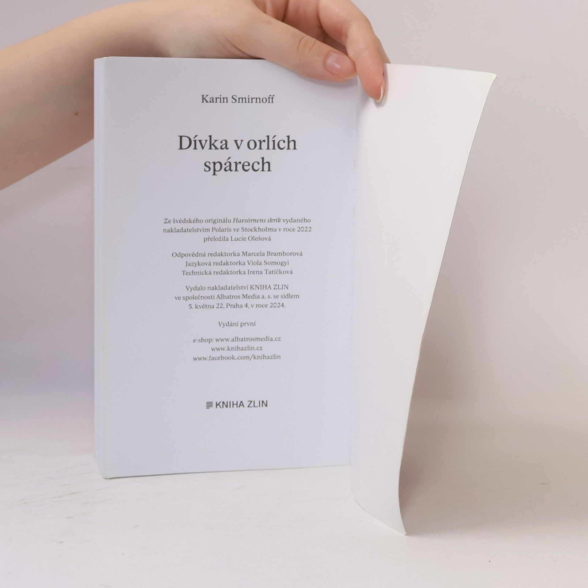 Karin Smirnoff Dívka v orlích spárech (recenzní výtisk)
