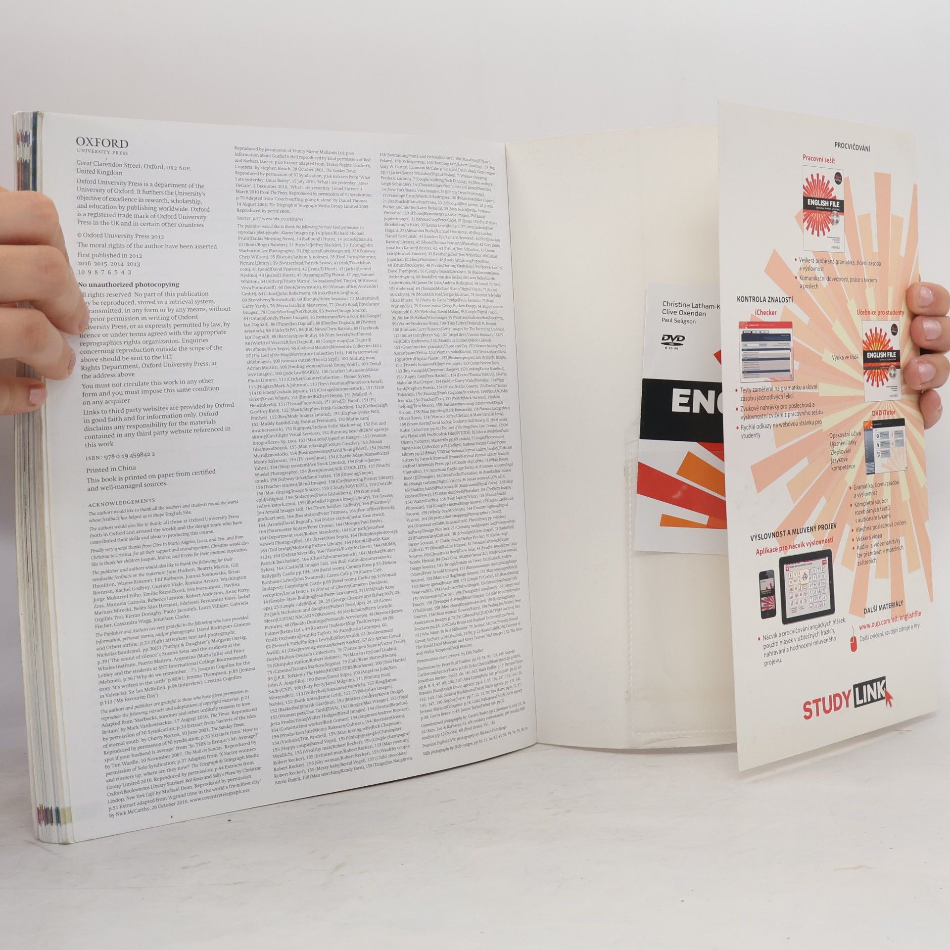 Christina Latham-Koenig English file : Elementary. Student's book