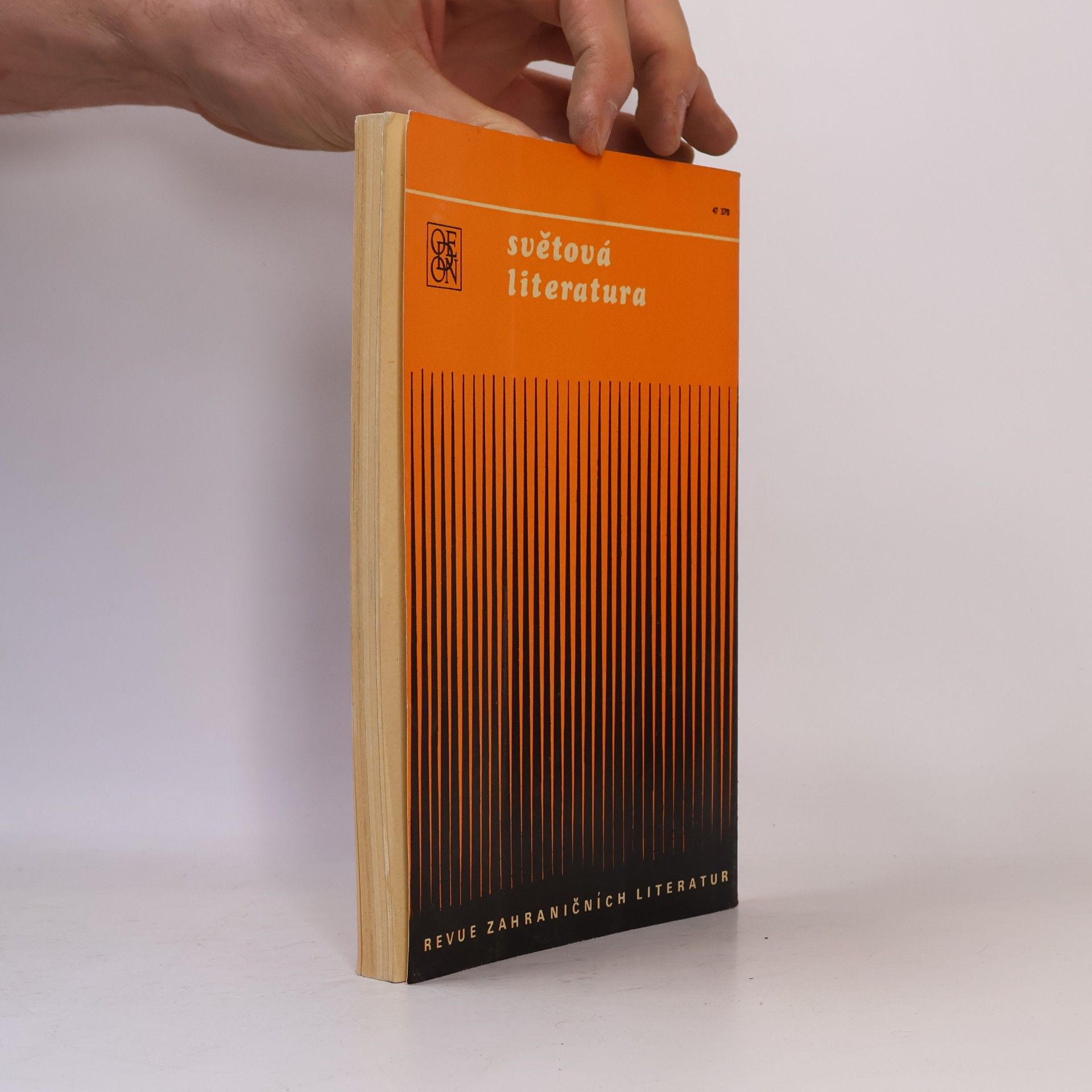 Autores varios Světová literatura 3/75