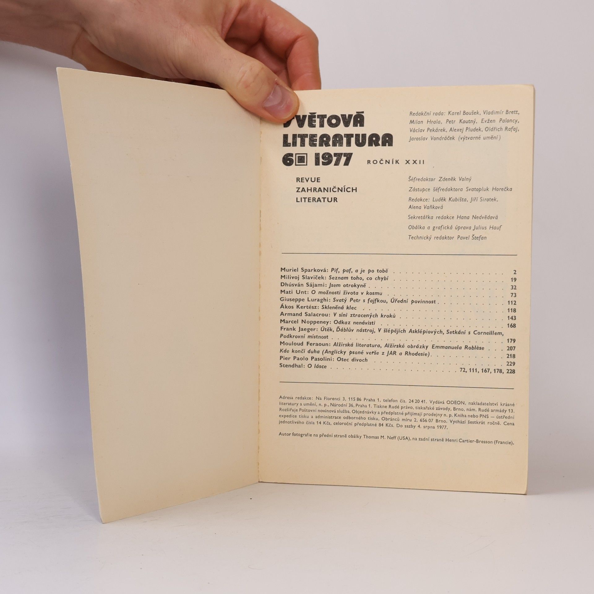 Autores varios Světová literatura 6/1977