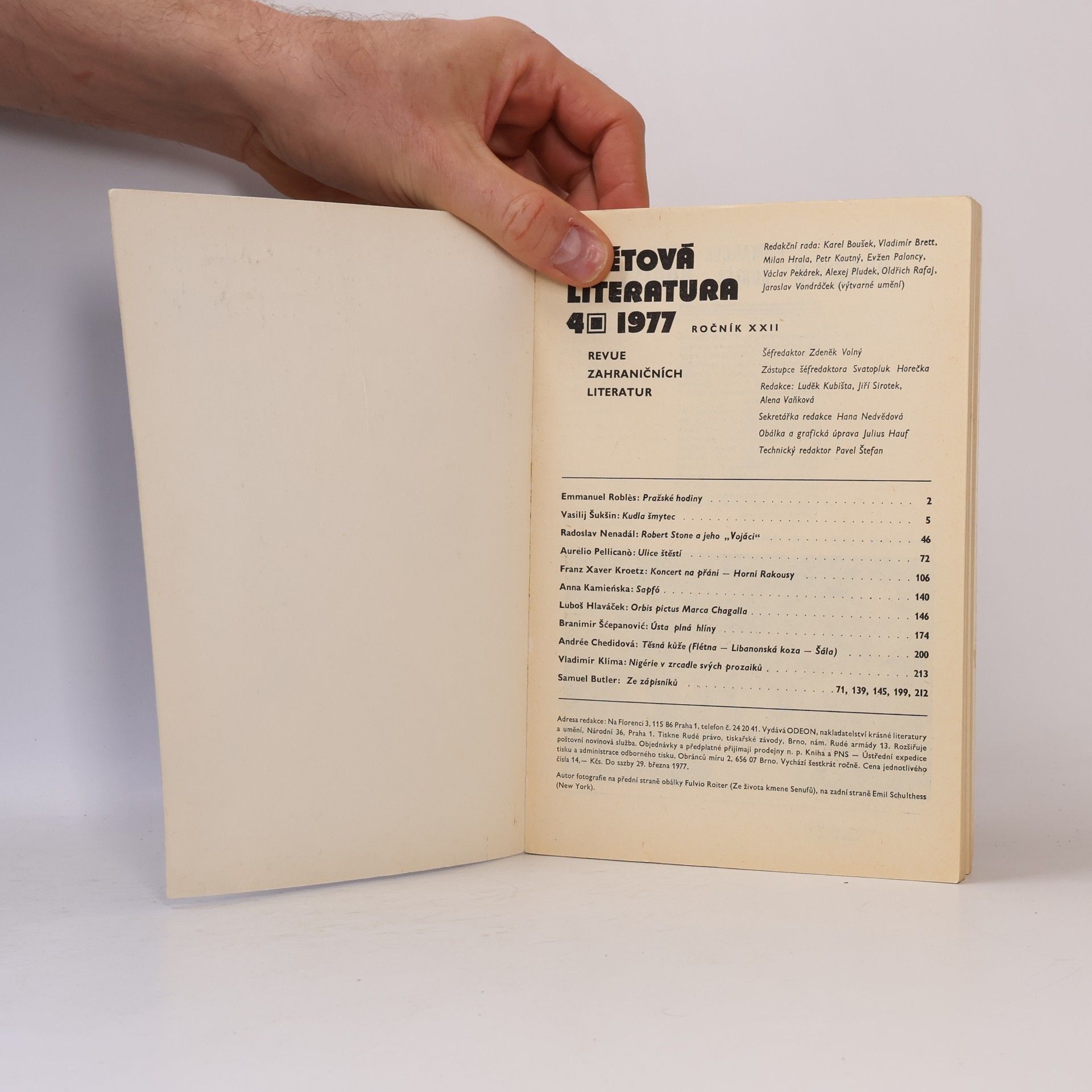 Autorenkollektiv Světová literatura 4/1977