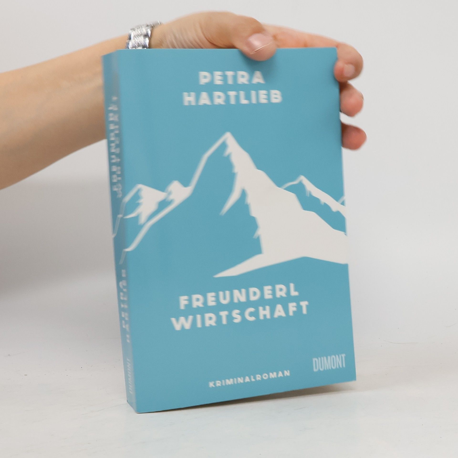 Petra Hartlieb Freunderlwirtschaft