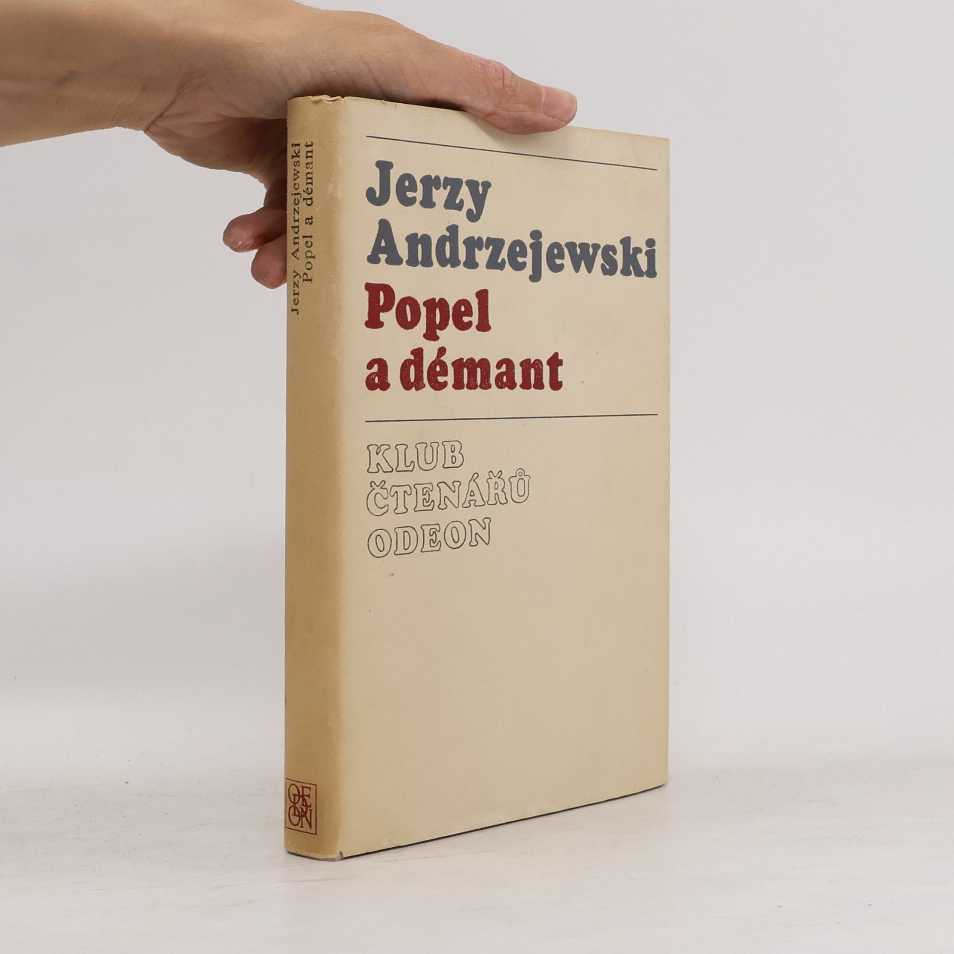 Jerzy Andrzejewski Popel a démant