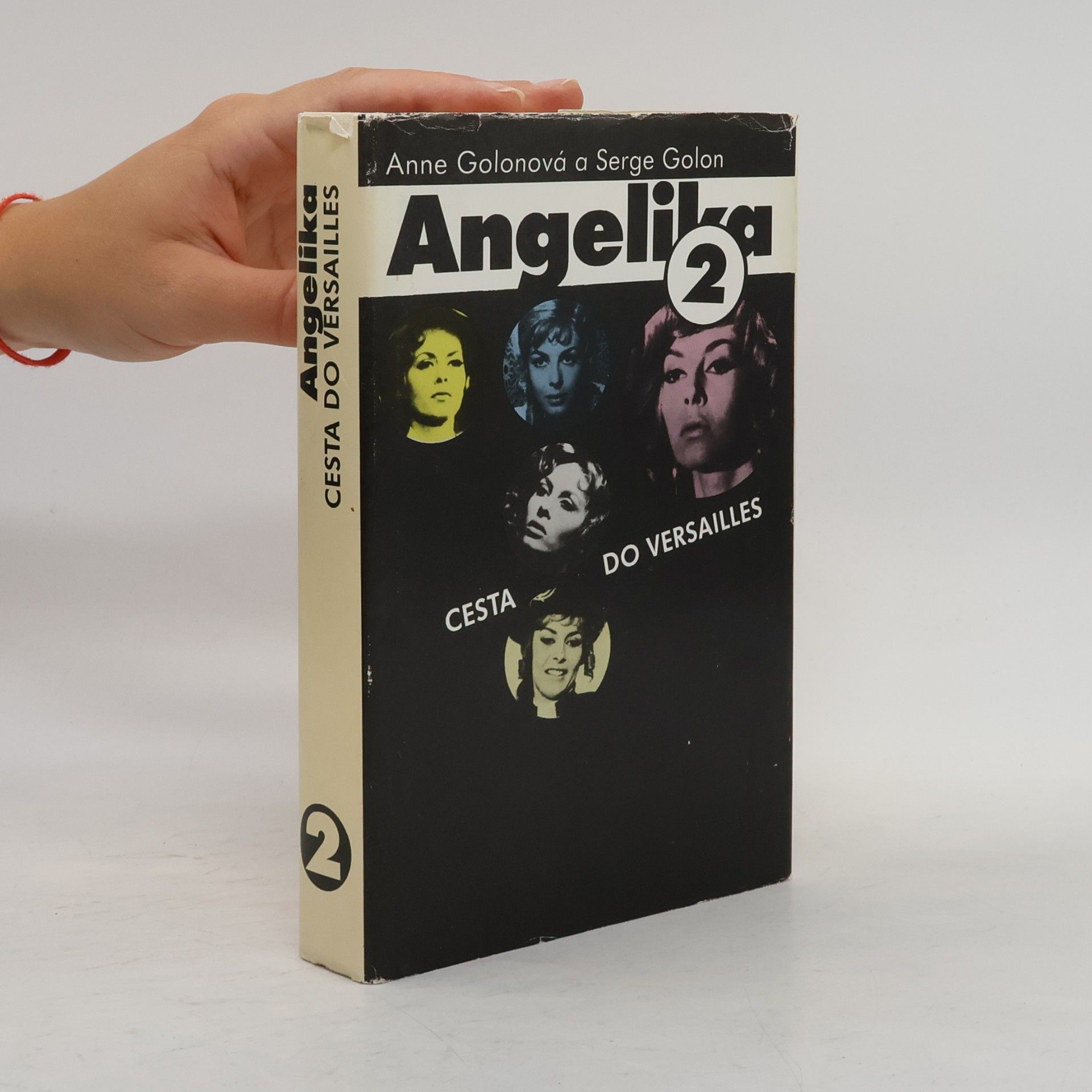 Anne Golon Angelika. Cesta do Versailles. 2. díl