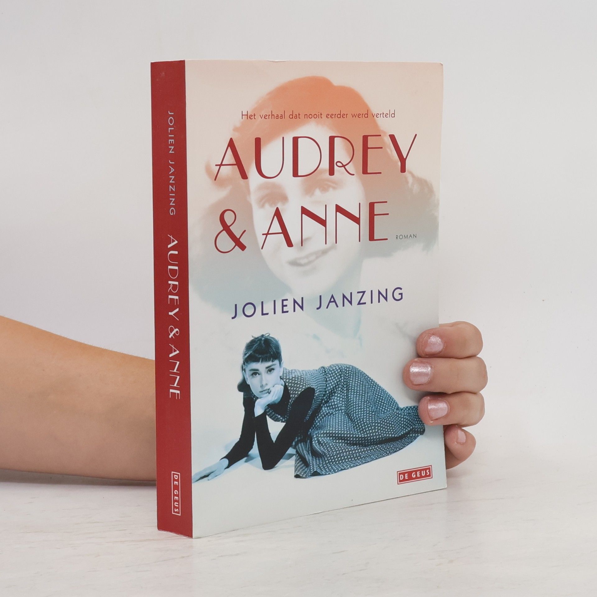 Jolien Janzing Audrey & Anne