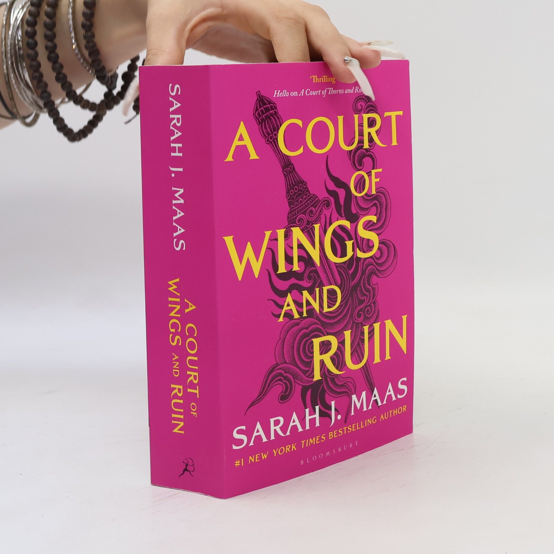 Sarah J. Maas A Court of Wings and Ruin