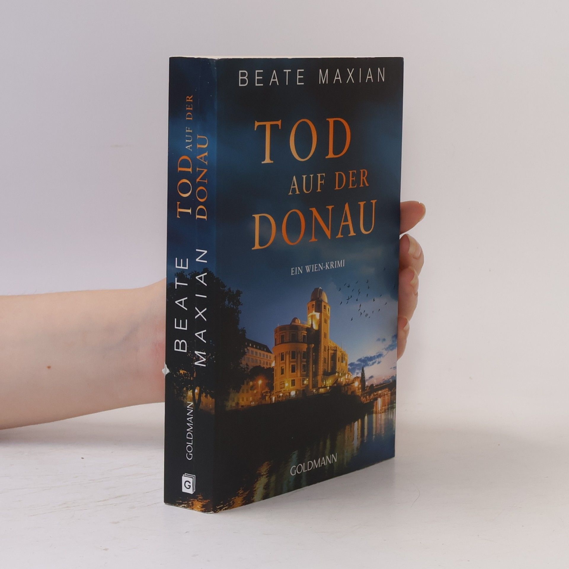 Beate Maxian Tod auf der Donau