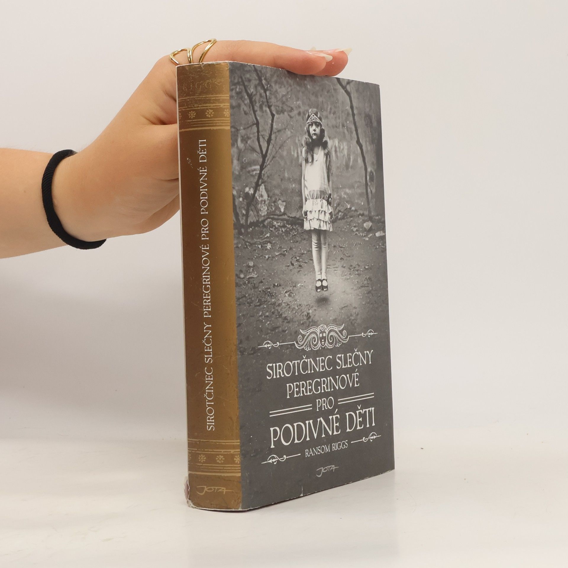 Ransom Riggs Sirotčinec slečny Peregrinové pro podivné děti