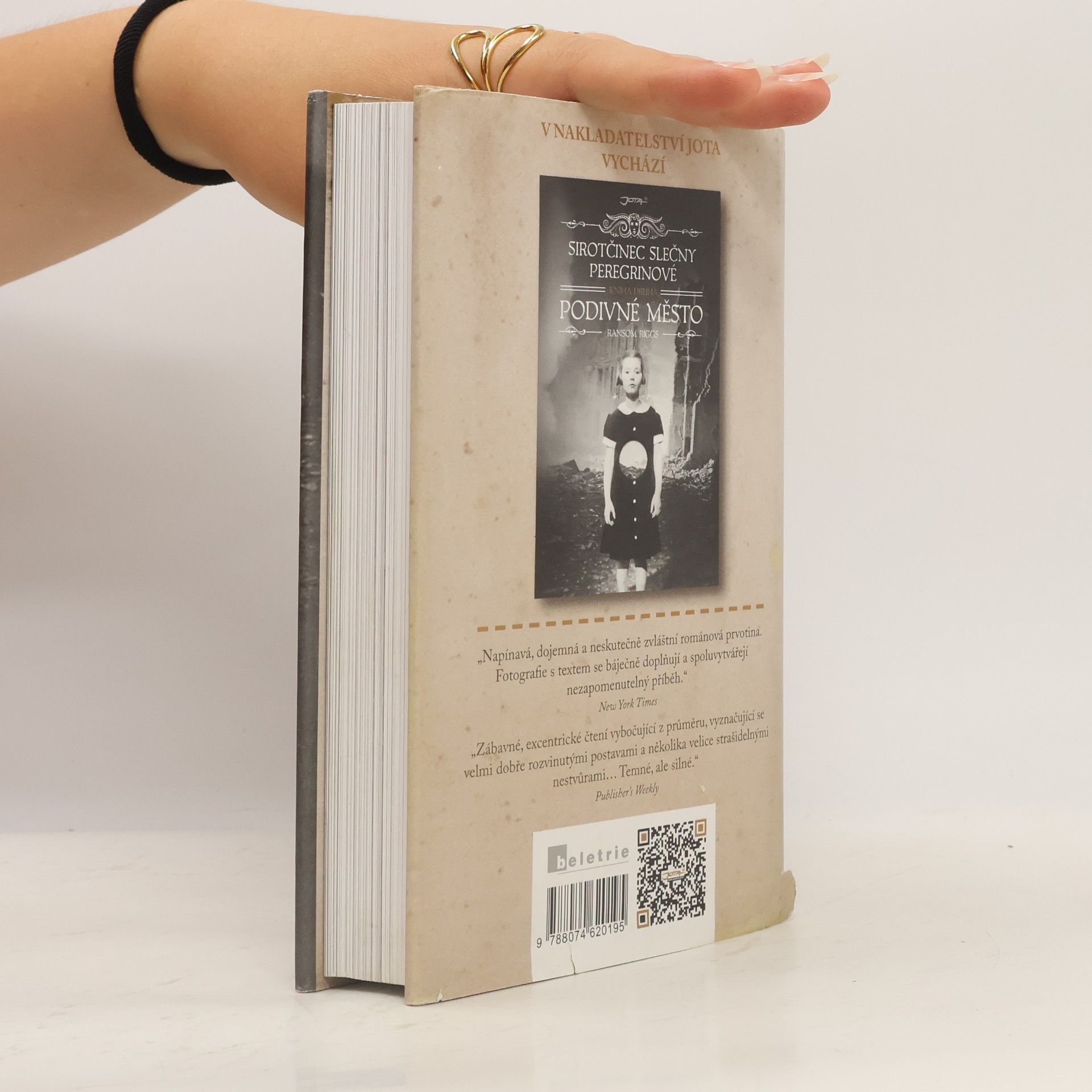 Ransom Riggs Sirotčinec slečny Peregrinové pro podivné děti
