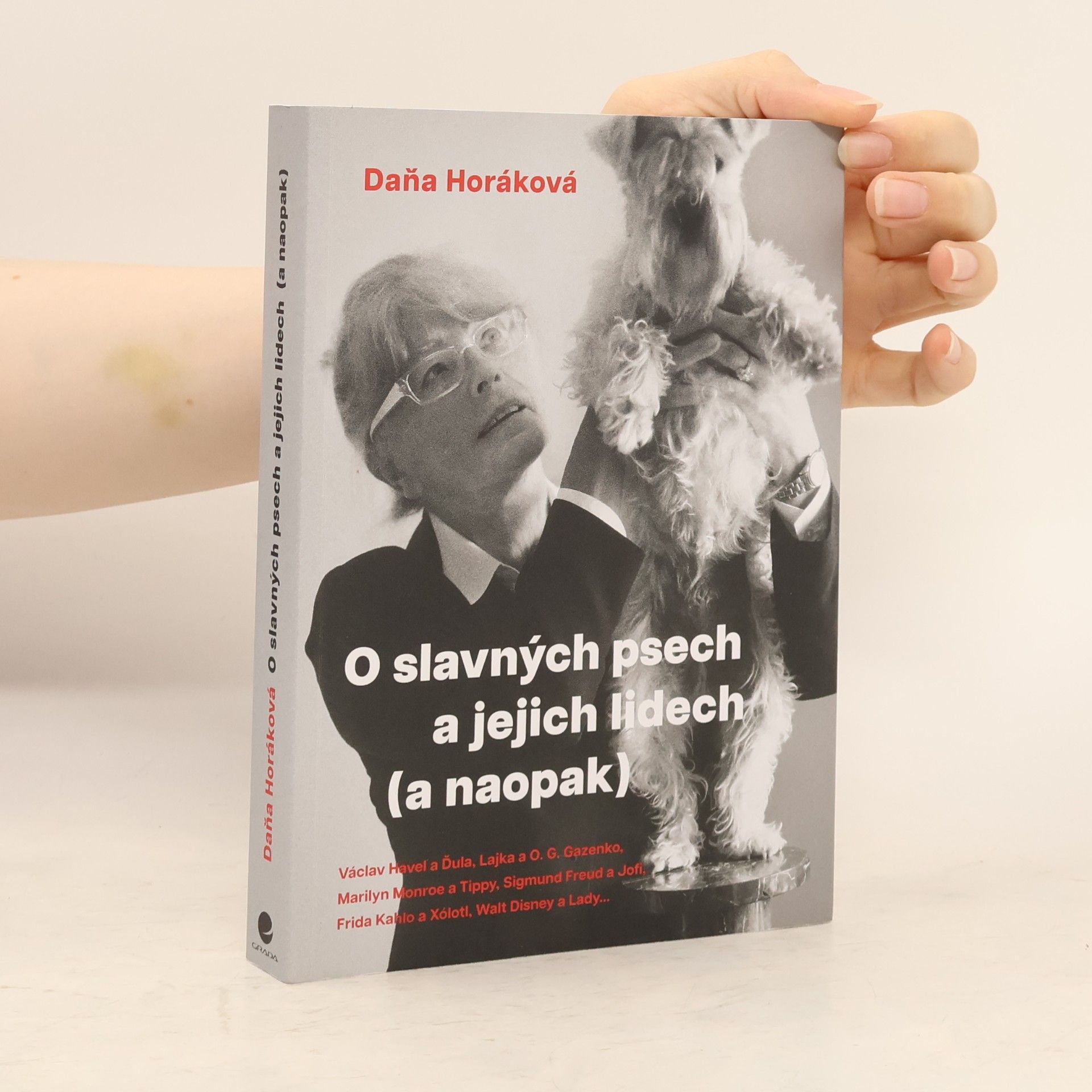 O slavných psech a jejich lidech