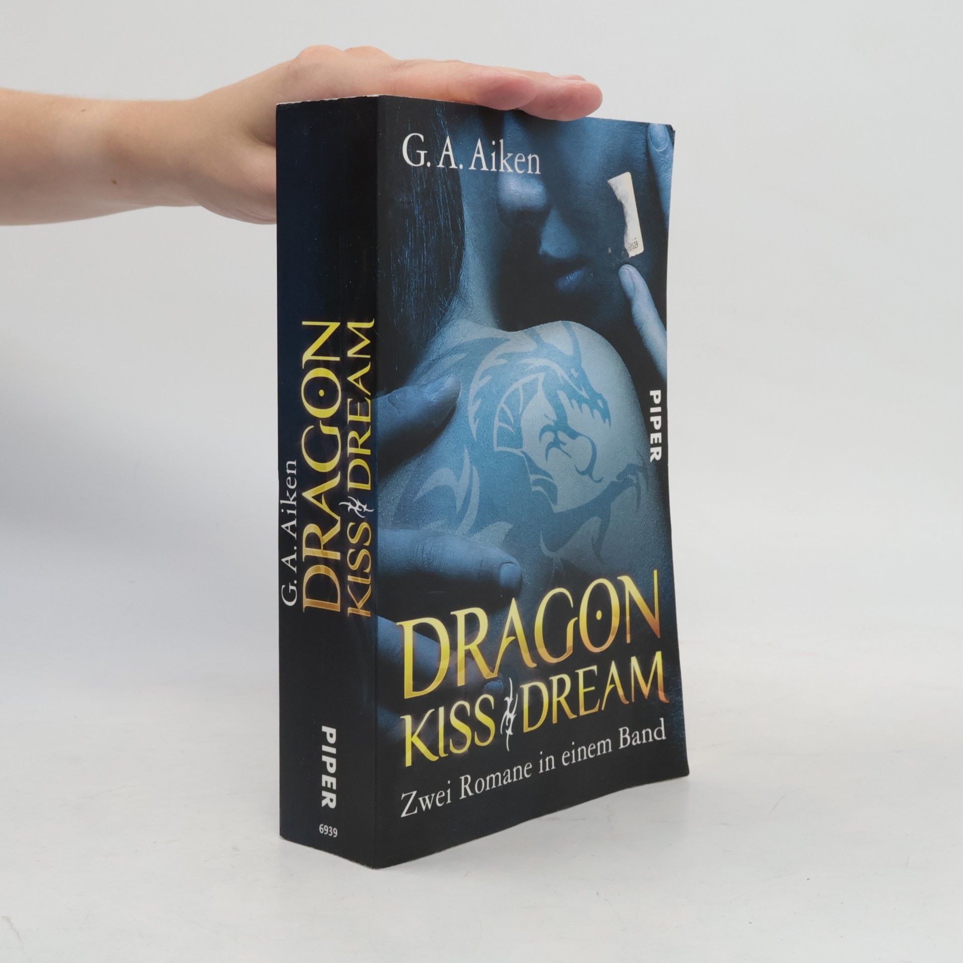 Glynis Aiken Dragon Kiss