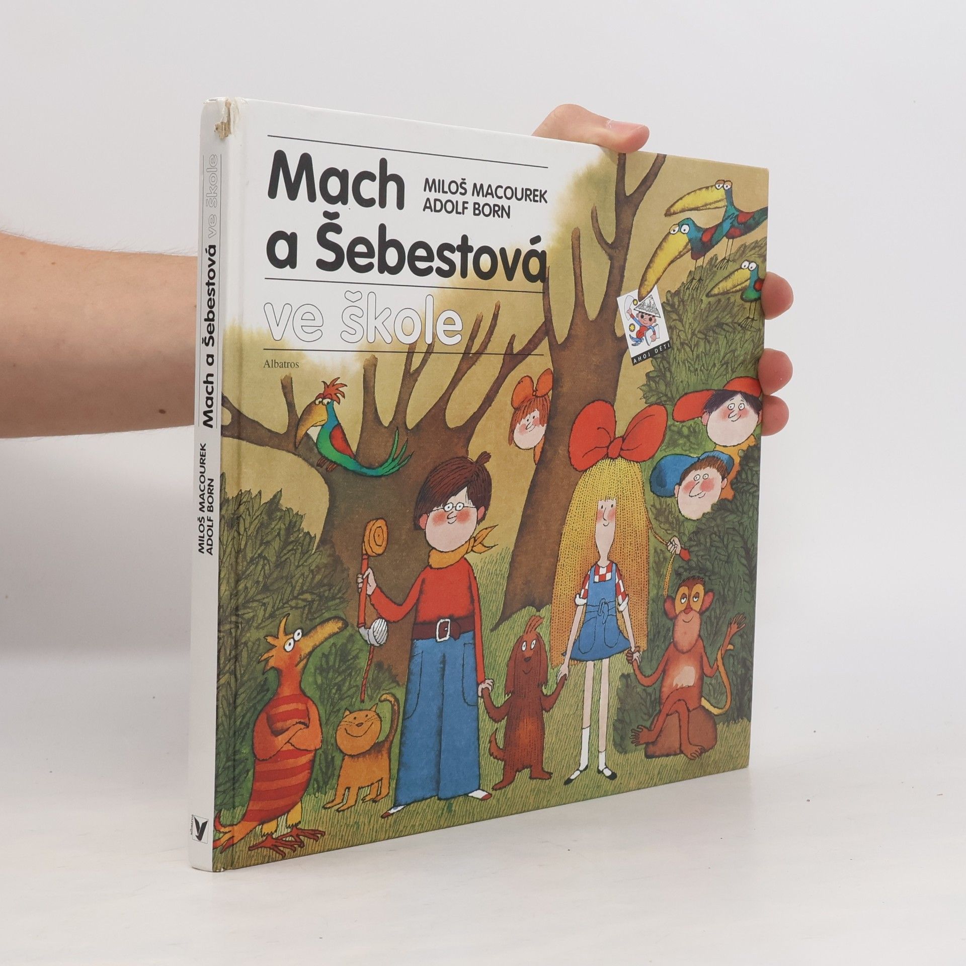 Miloš Macourek Mach a Šebestová ve škole