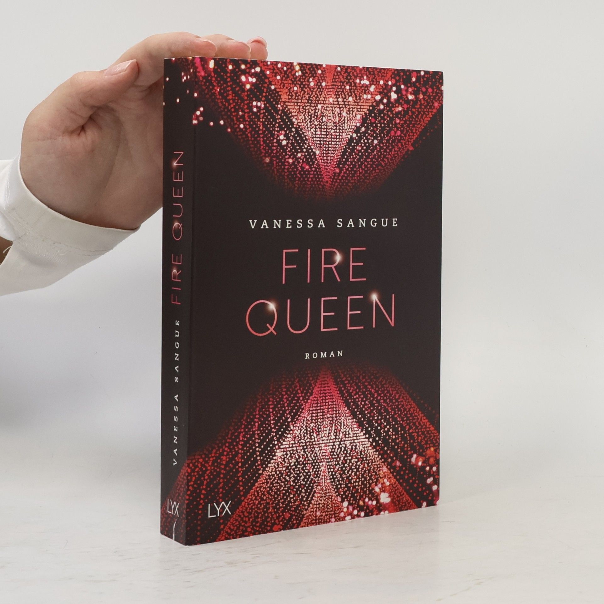 Vanessa Sangue Fire queen