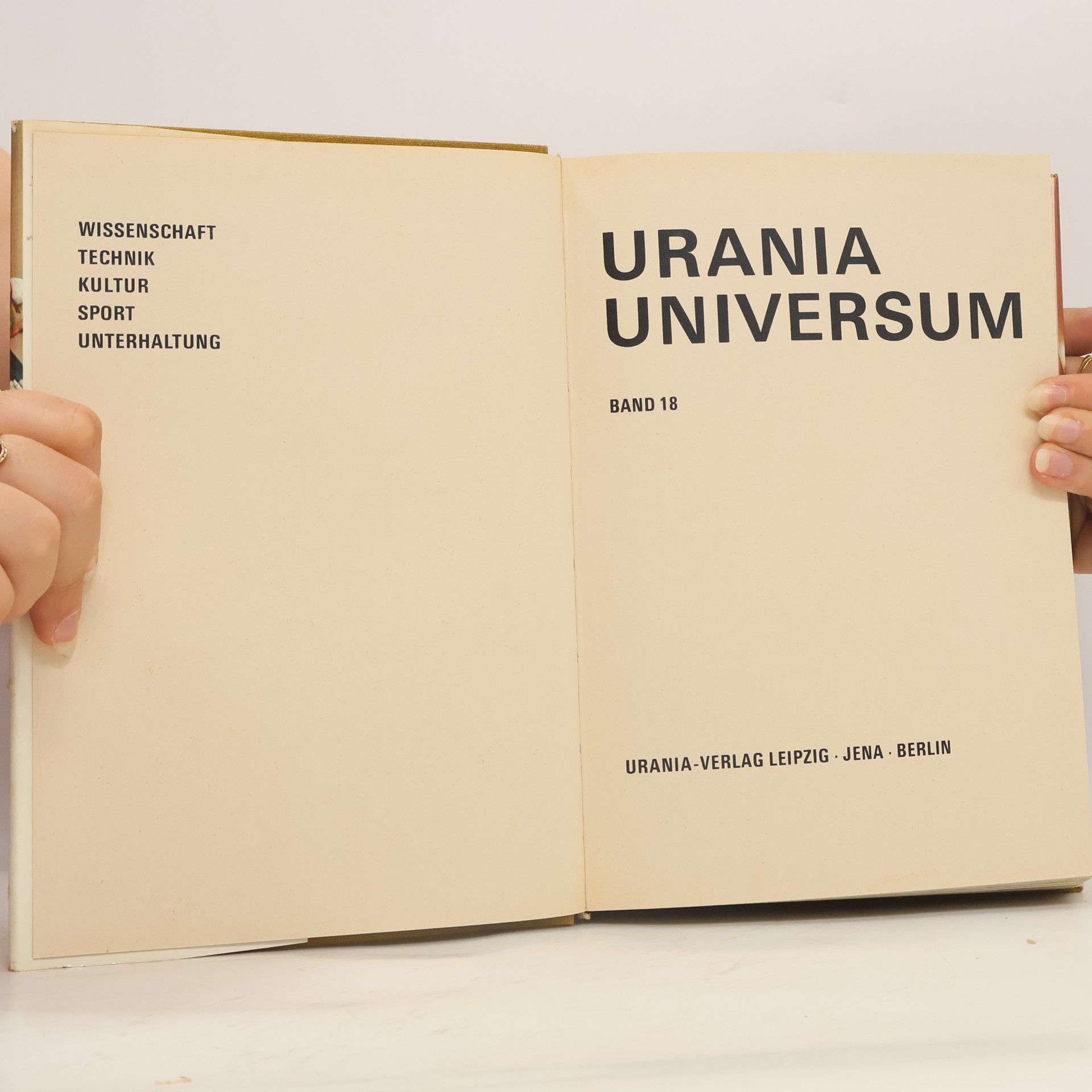 Autorenkollektiv Urania Universum. band 18
