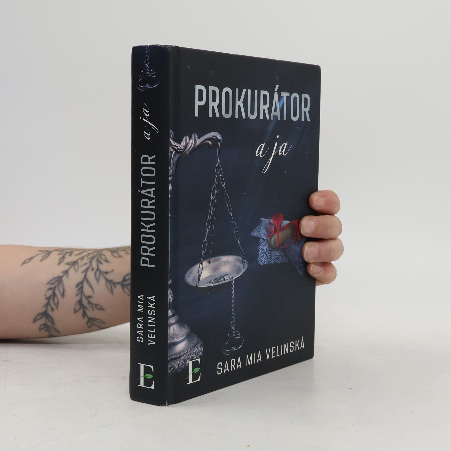 Sara Mia Velinská Prokurátor a ja