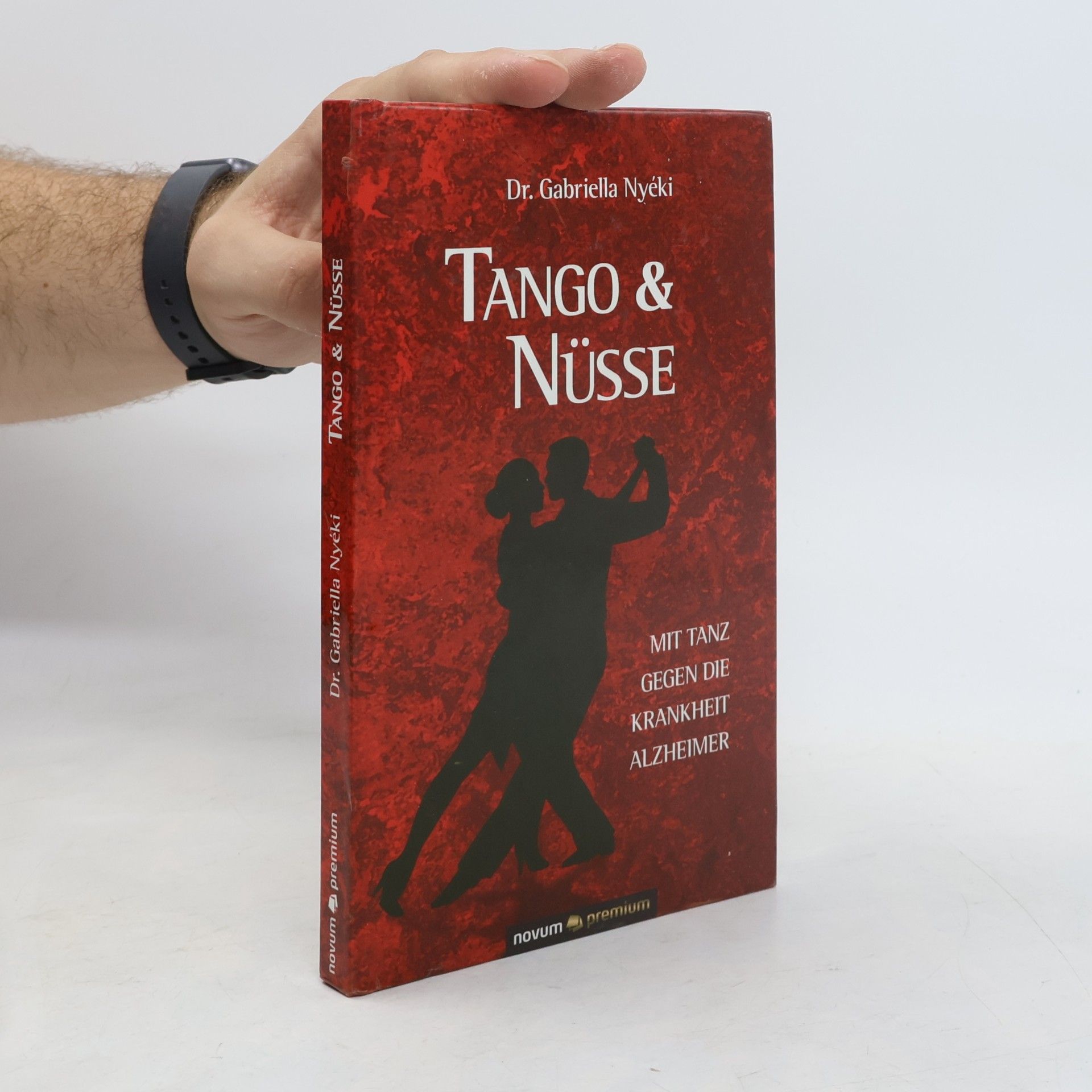 Gabriella Nyéki Tango & Nüsse