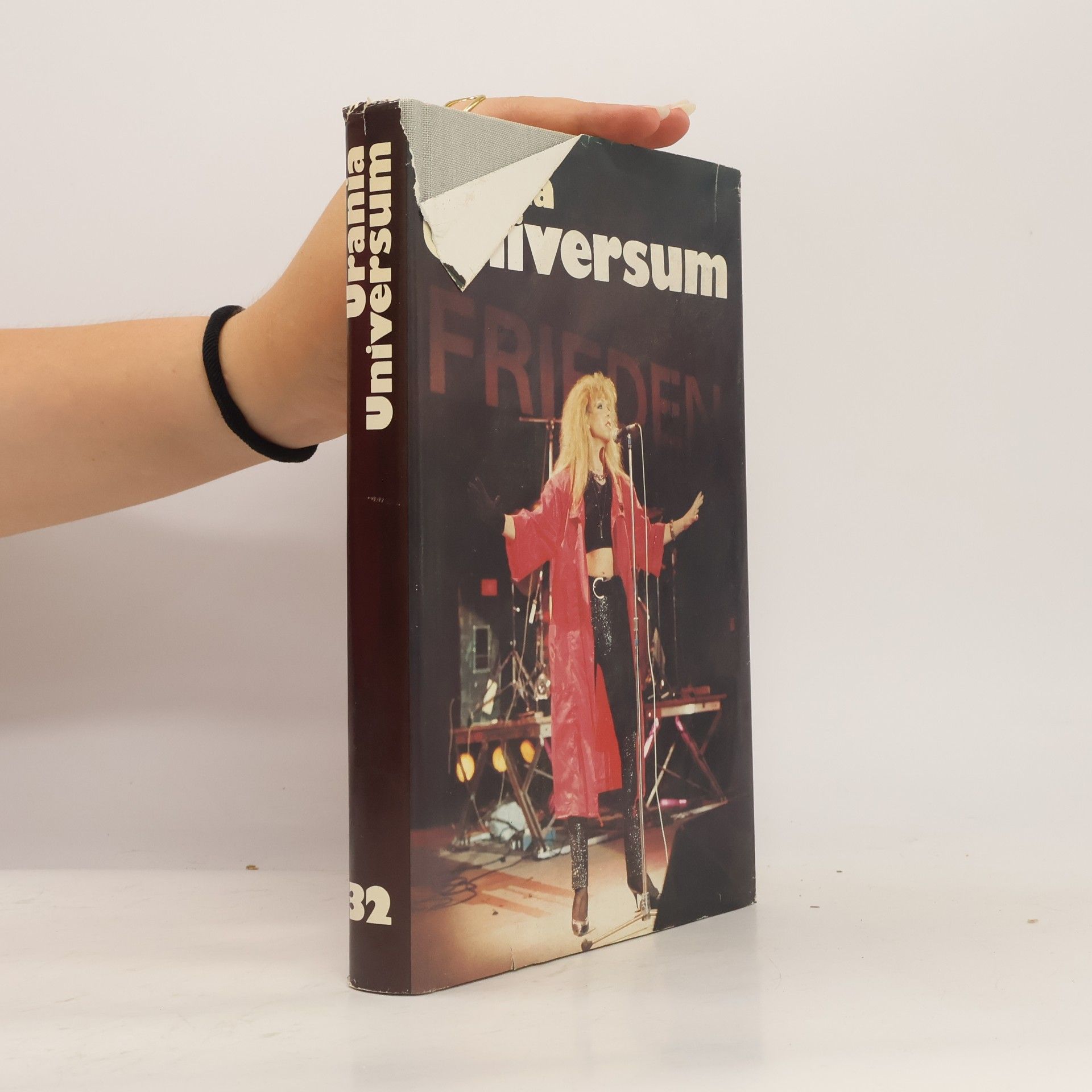 Collectif d'auteurs Urania Universum Band 32