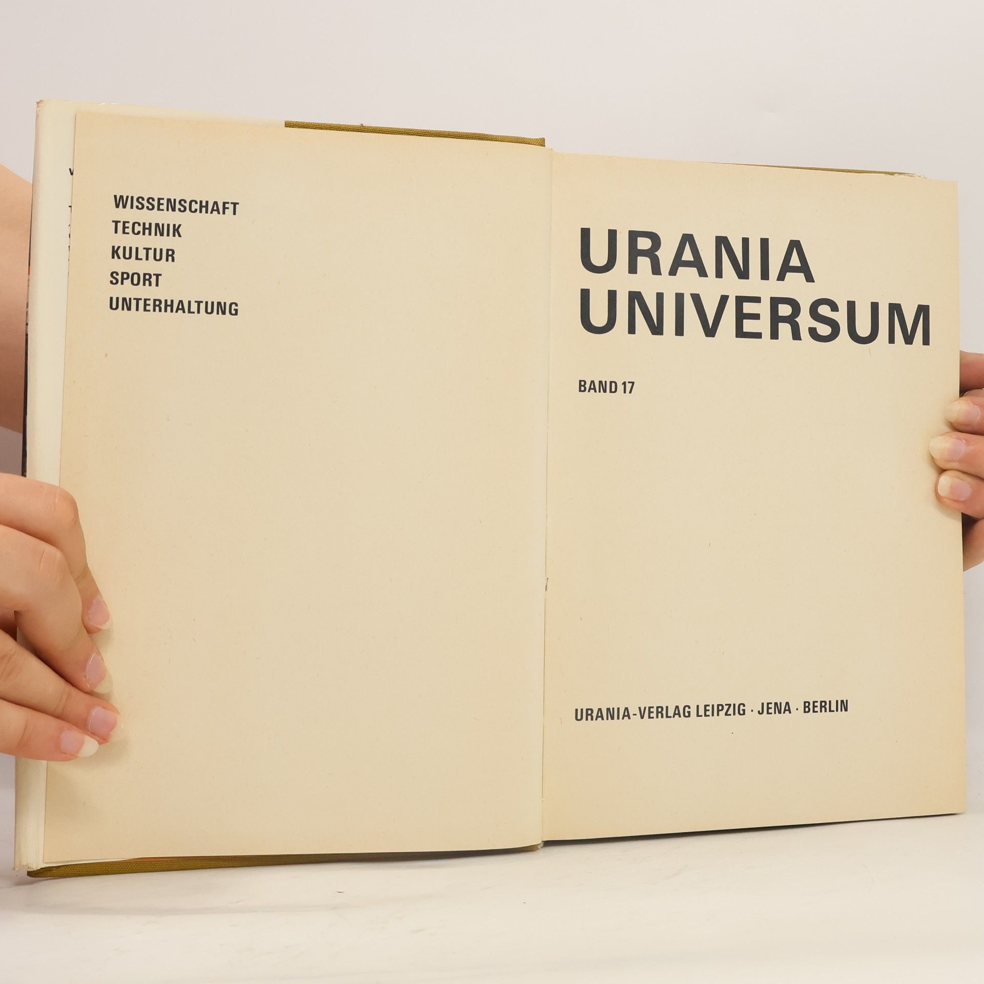 Autorenkollektiv Urania Universum. band 17