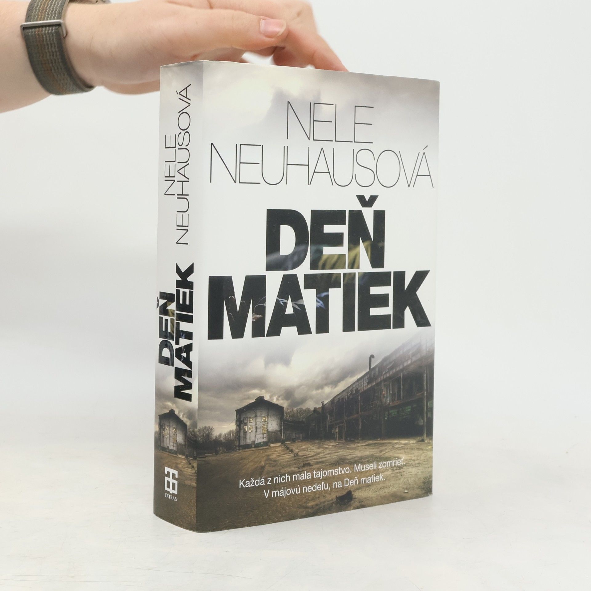 Nele Neuhaus Deň matiek