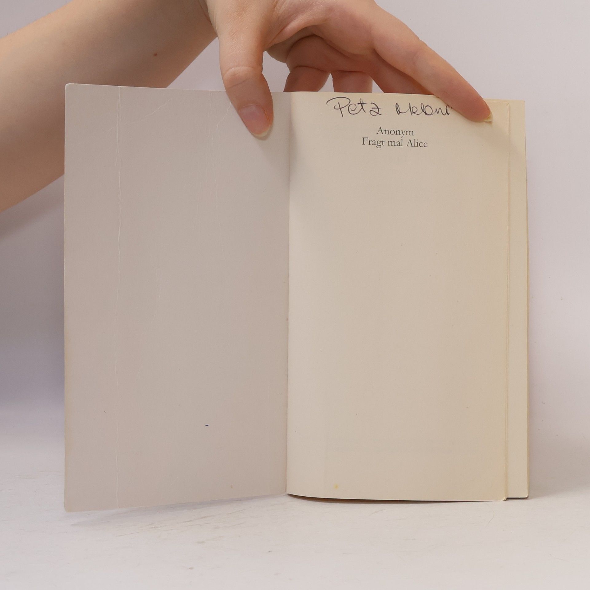 Collectif d'auteurs Fragt mal Alice