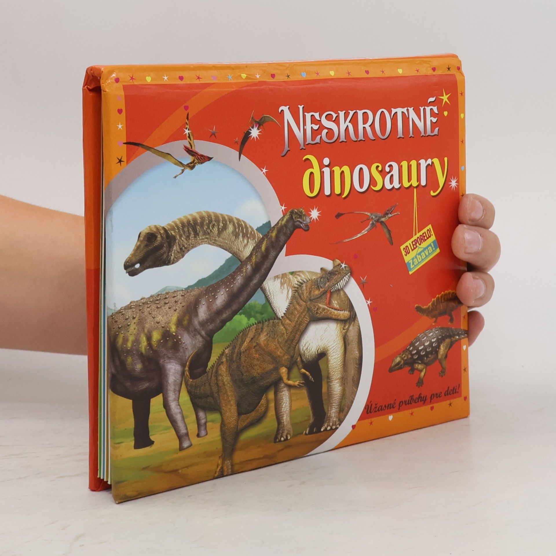 Collectif d'auteurs Neskrotné dinosaury