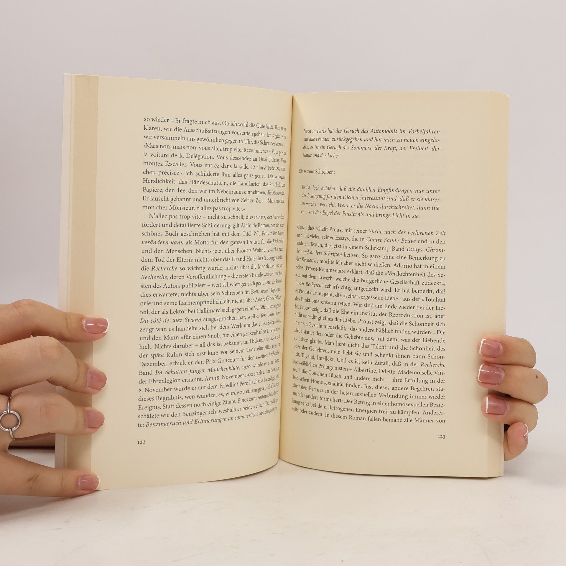 C. Bernd Sucher Eine Kirsche in Spiritus
