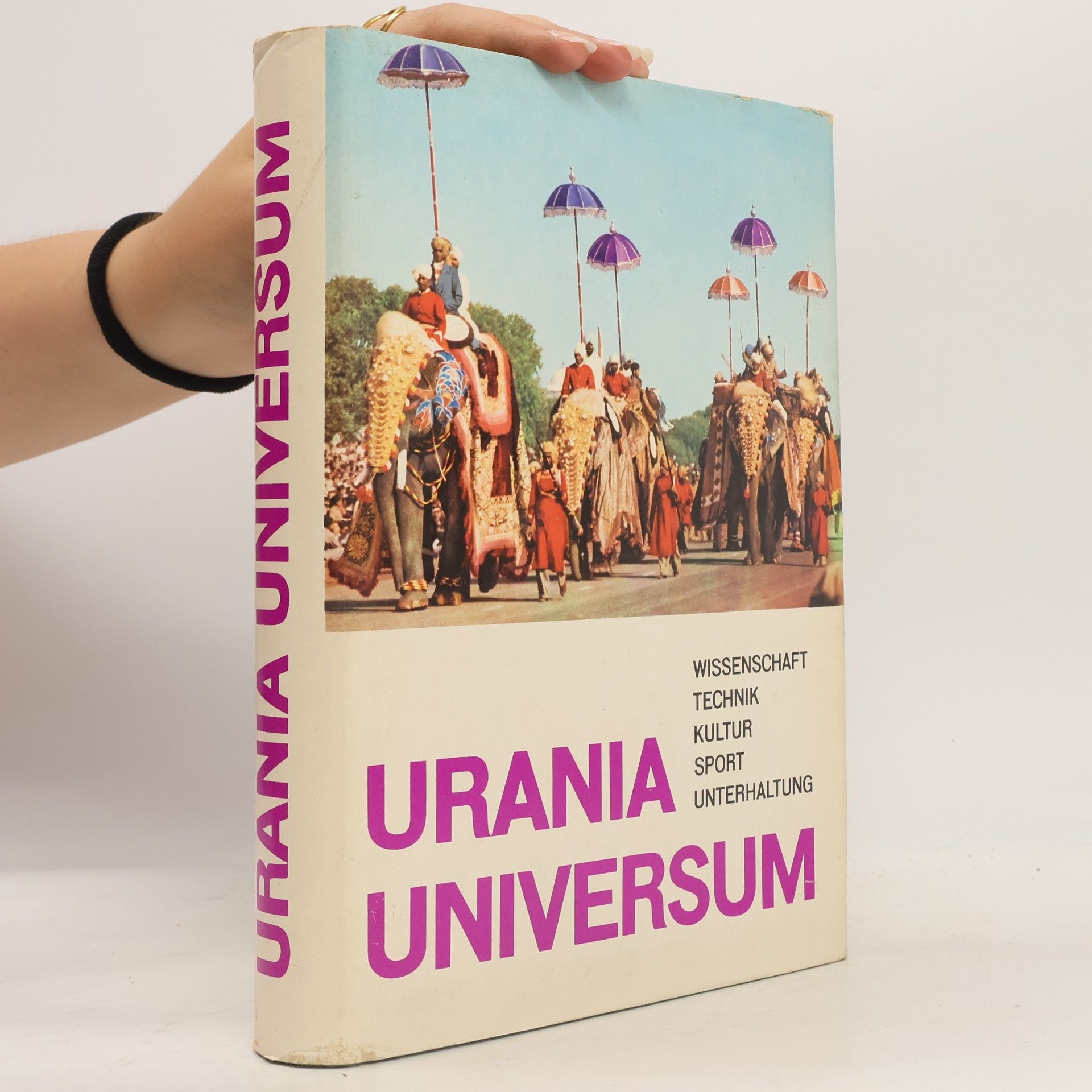 Autorenkollektiv Urania Universum