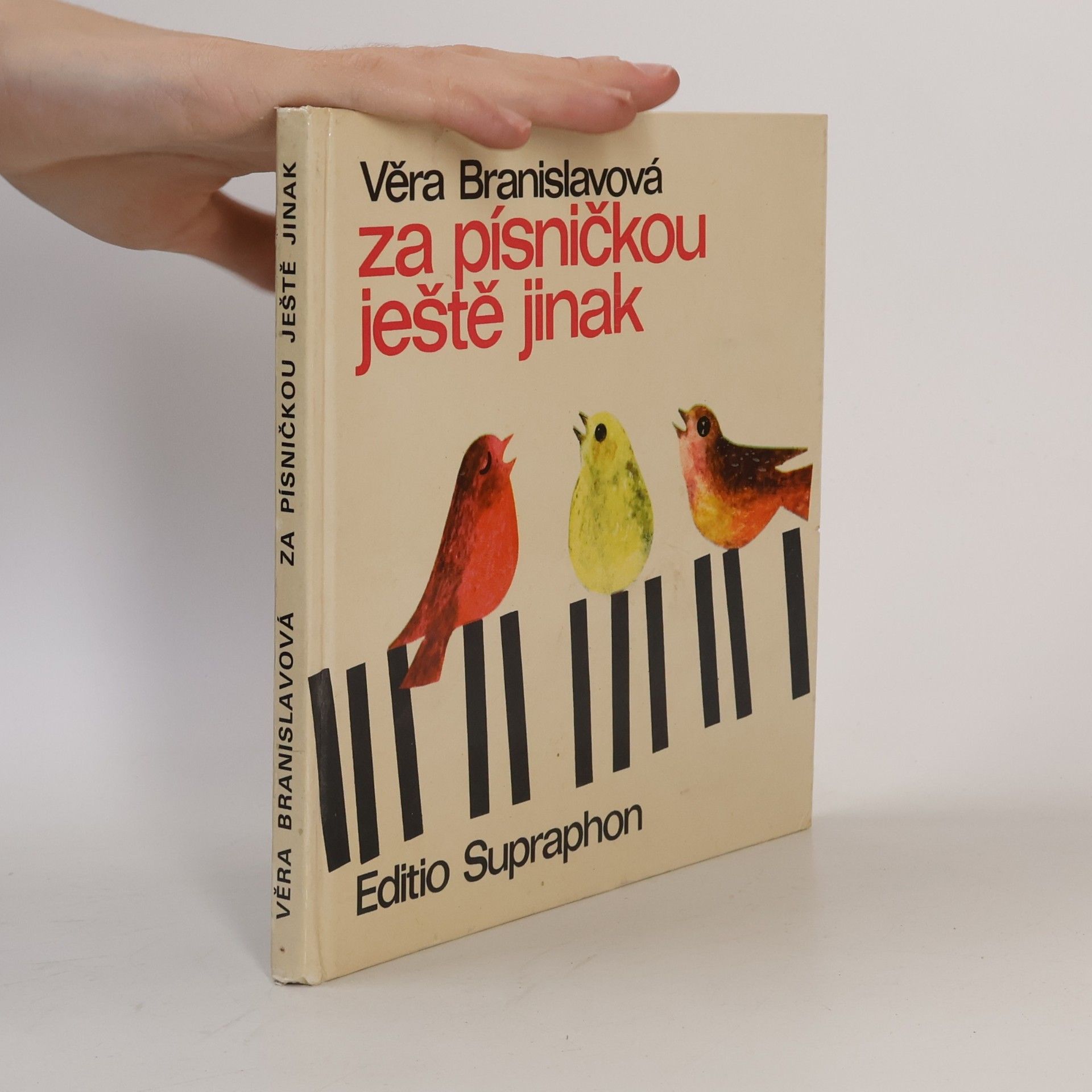 Věra Branislavová Za písničkou ještě jinak