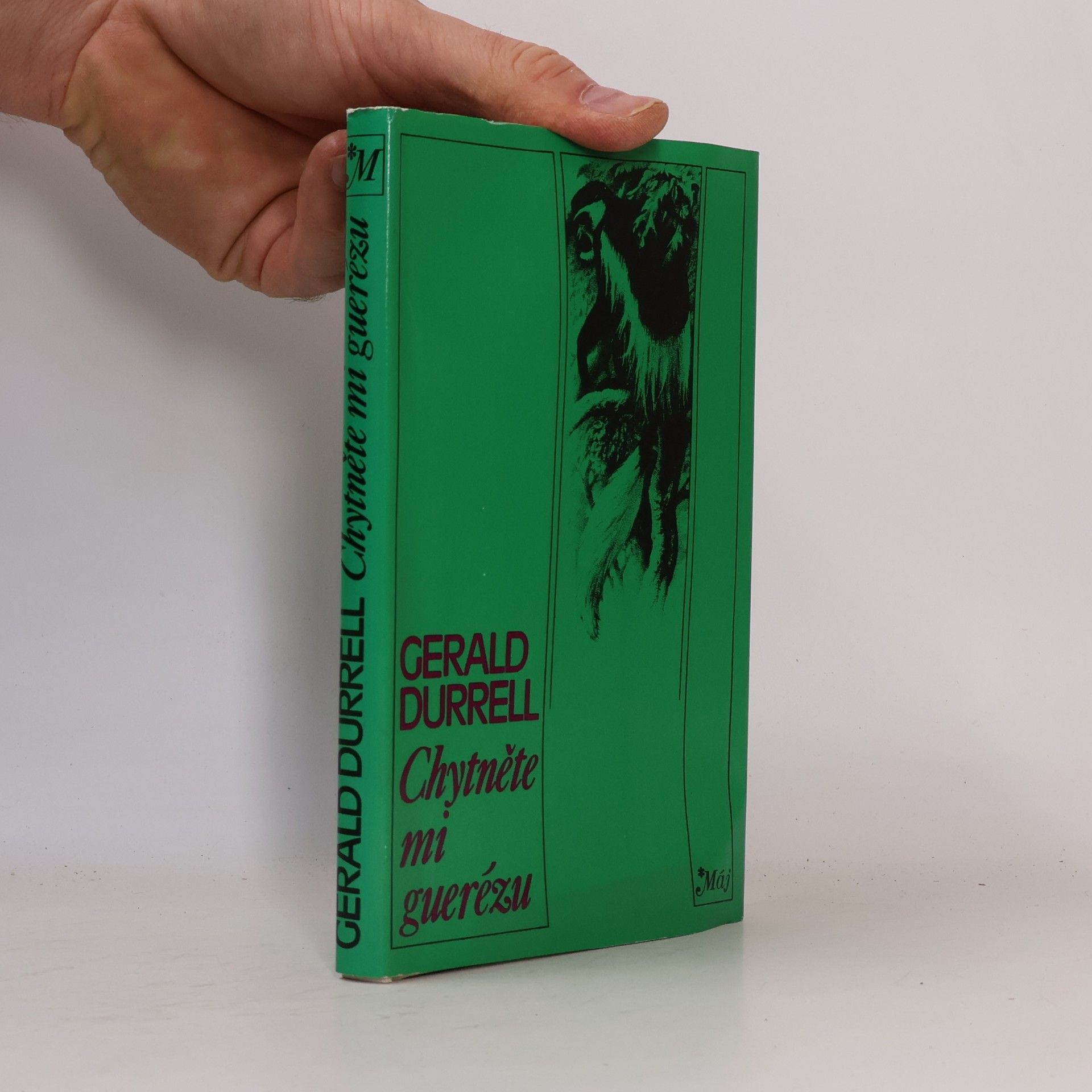 Gerald Malcolm Durrell Chytněte mi guerézu