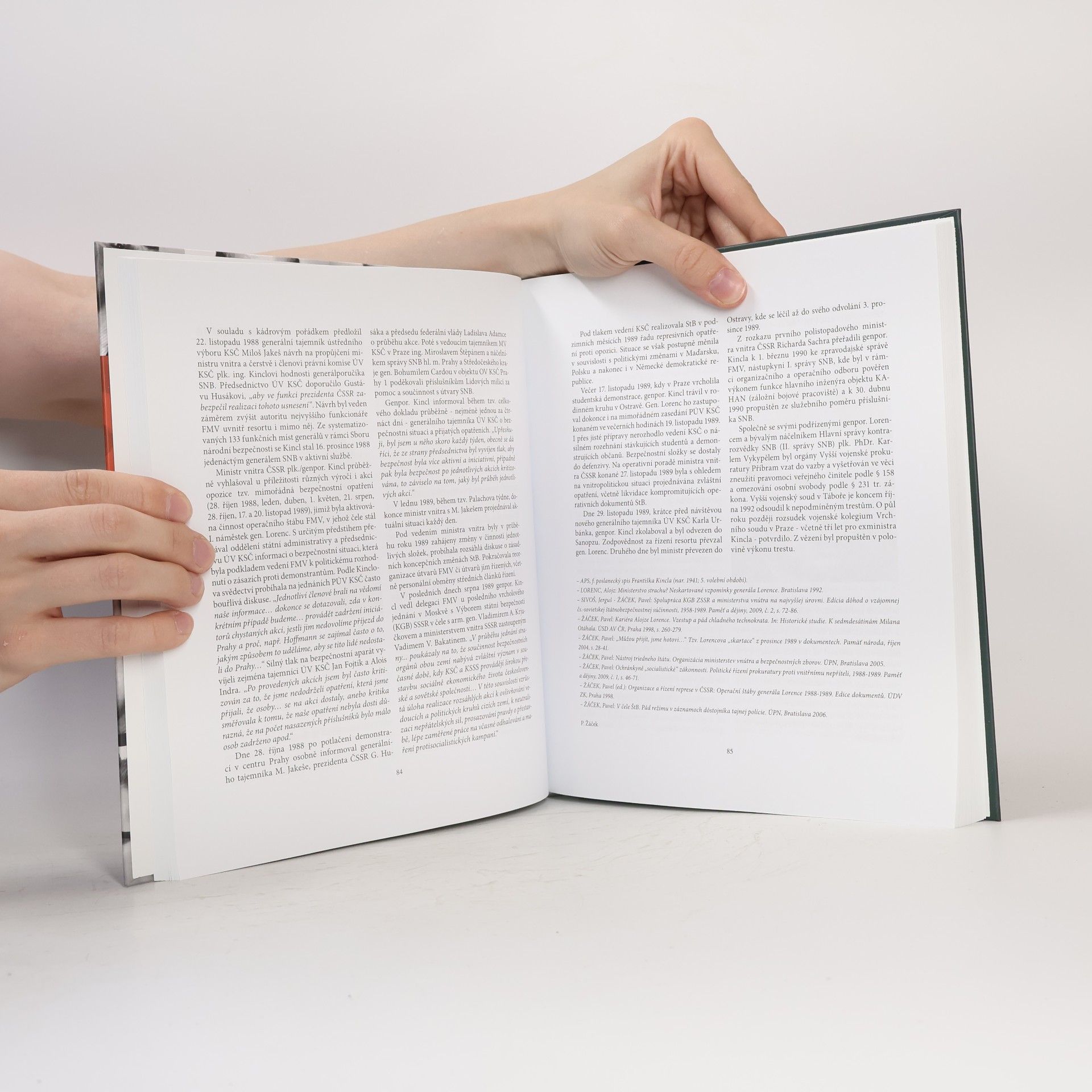 Kolektiv autorů Biografický slovník představitelů ministerstva vnitra v letech 1948-1989 : ministři a jejich náměstci