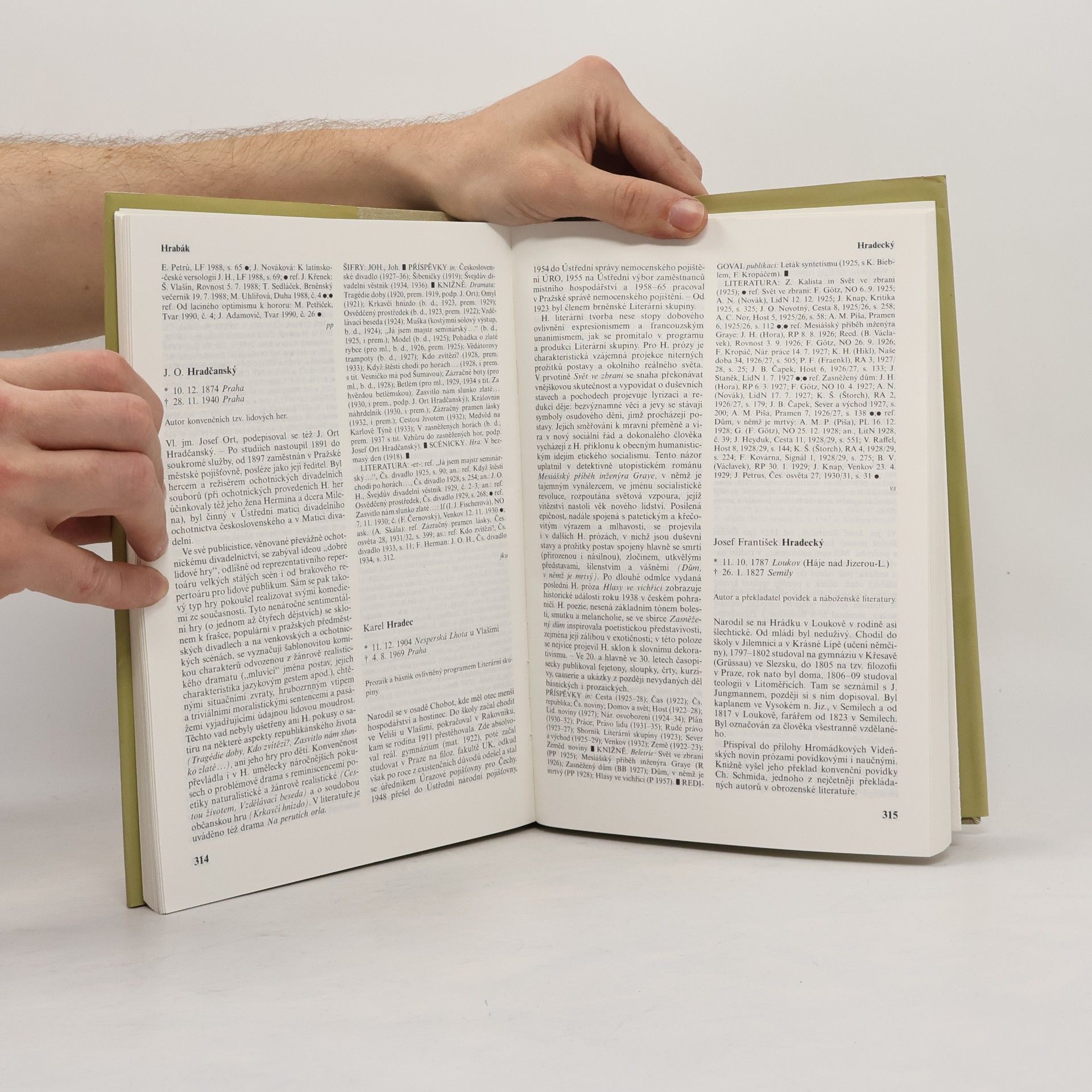 Autorenkollektiv Lexikon české literatury. 2/I. H-J
