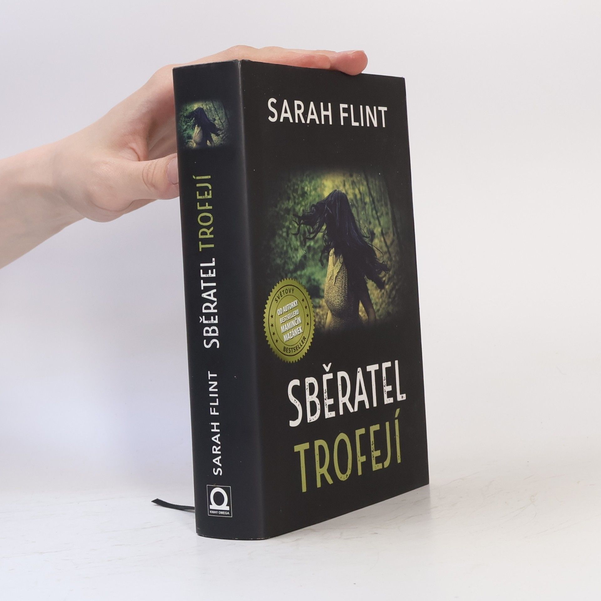 Sarah Flint Sběratel trofejí