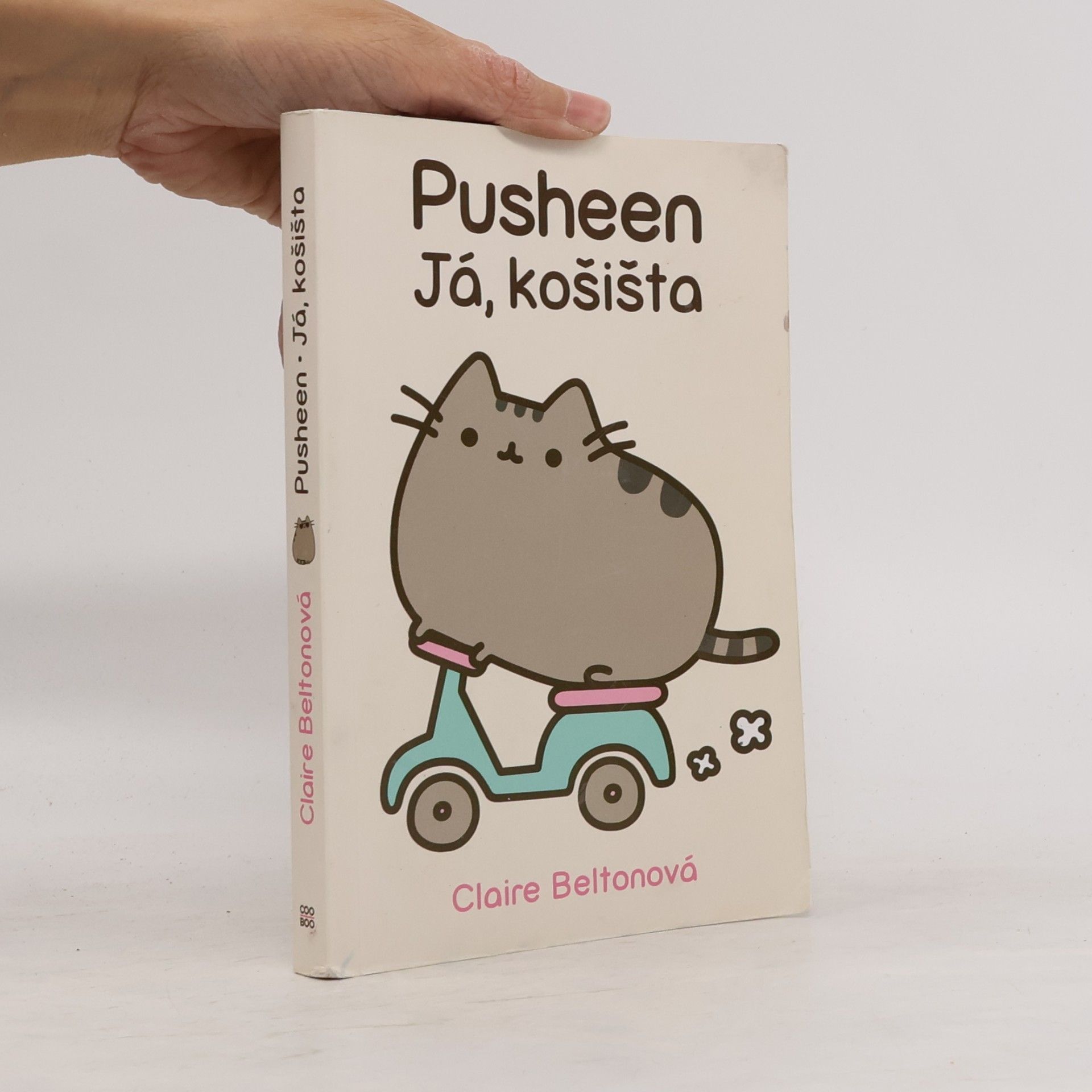 Claire Belton Pusheen : já, košišta