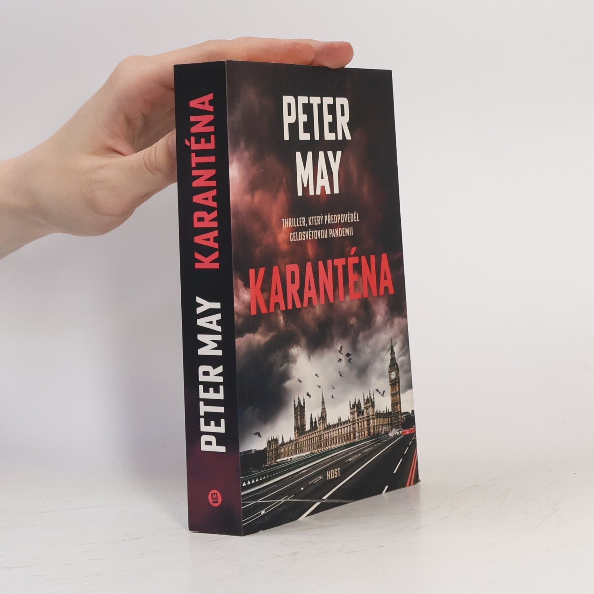 Peter May Karanténa