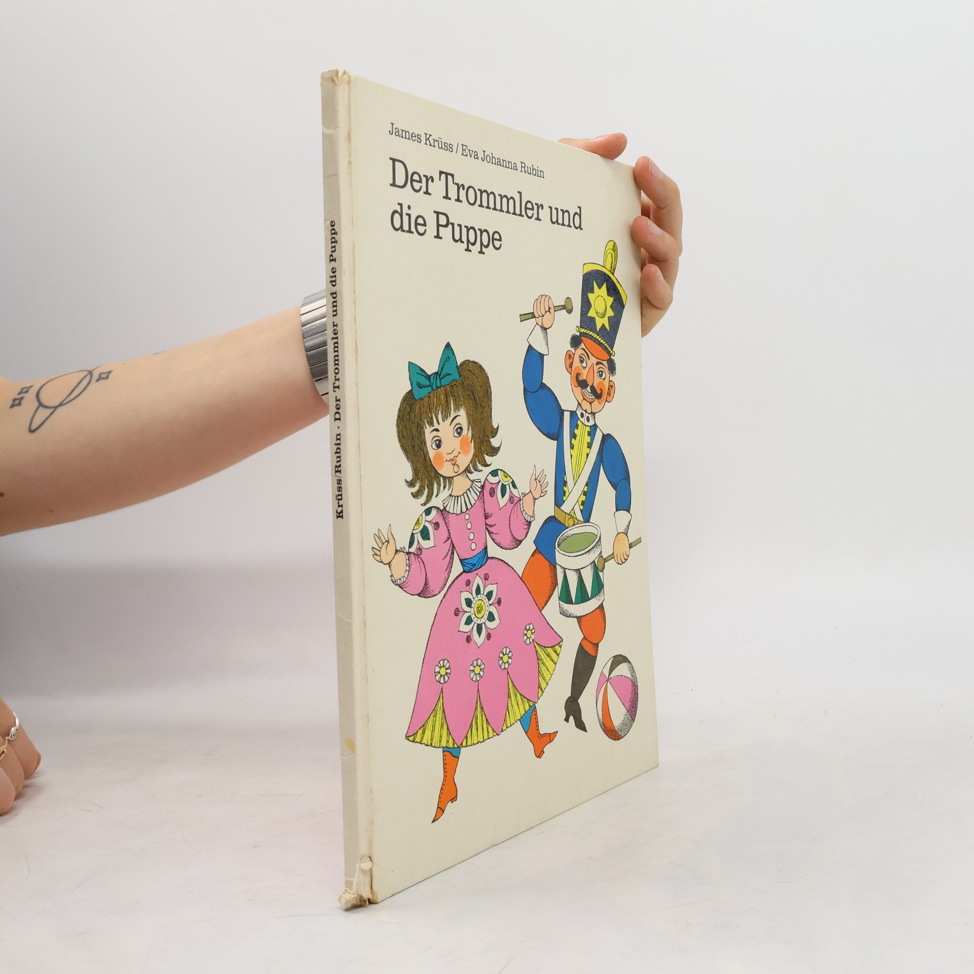 Der Trommler und die Puppe