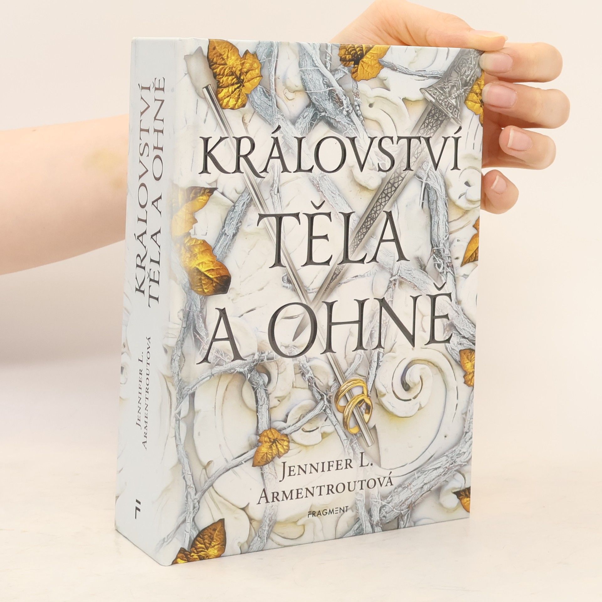 Jennifer L. Armentrout Království těla a ohně