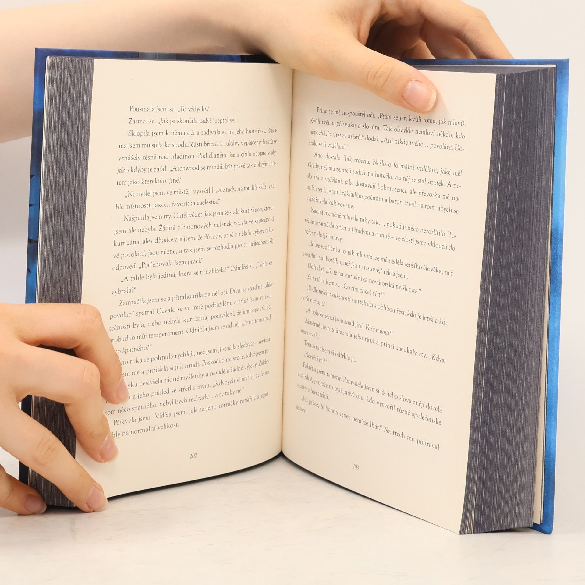 Jennifer Armentrout Pád zkázy a hněvu