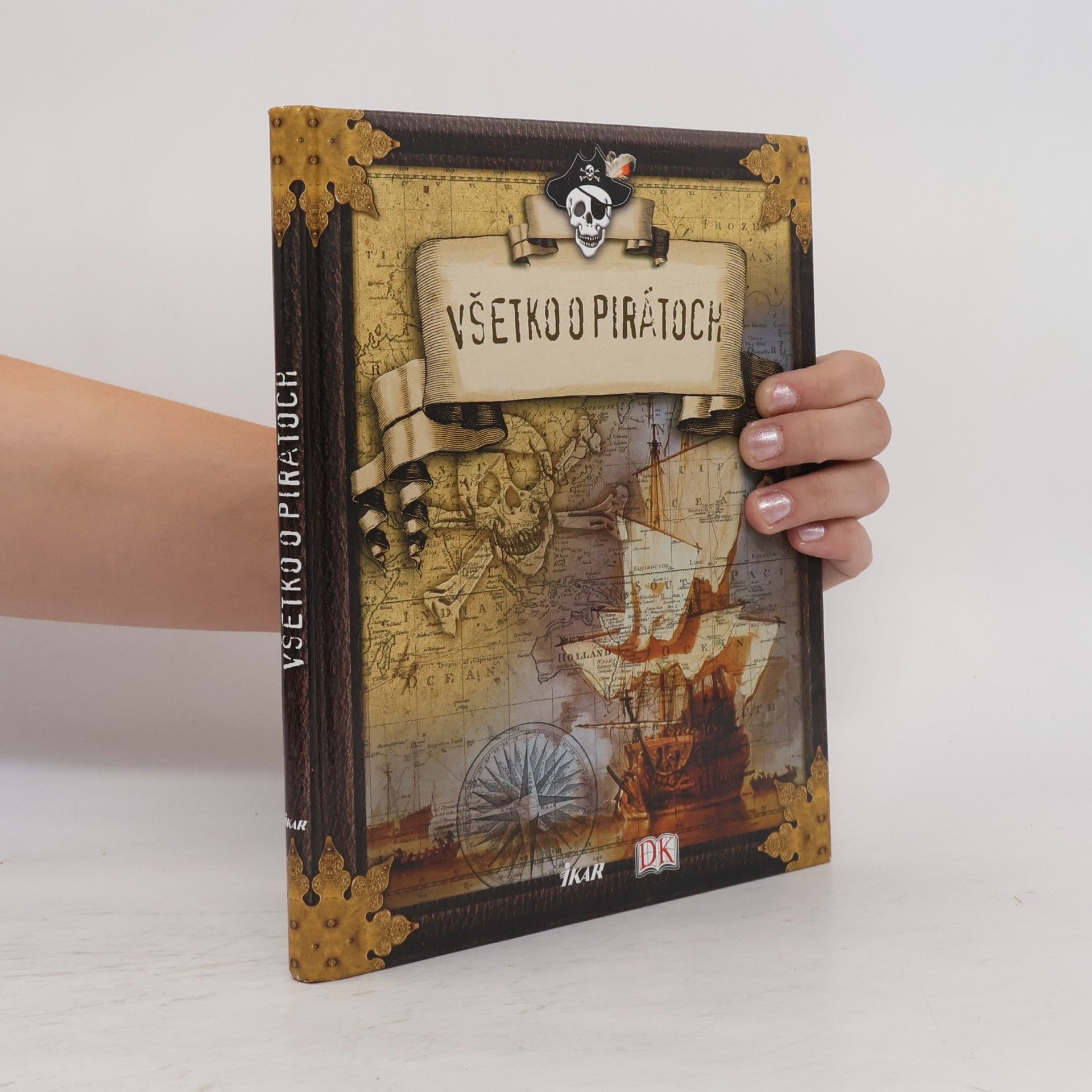 Autores varios Všetko o pirátoch