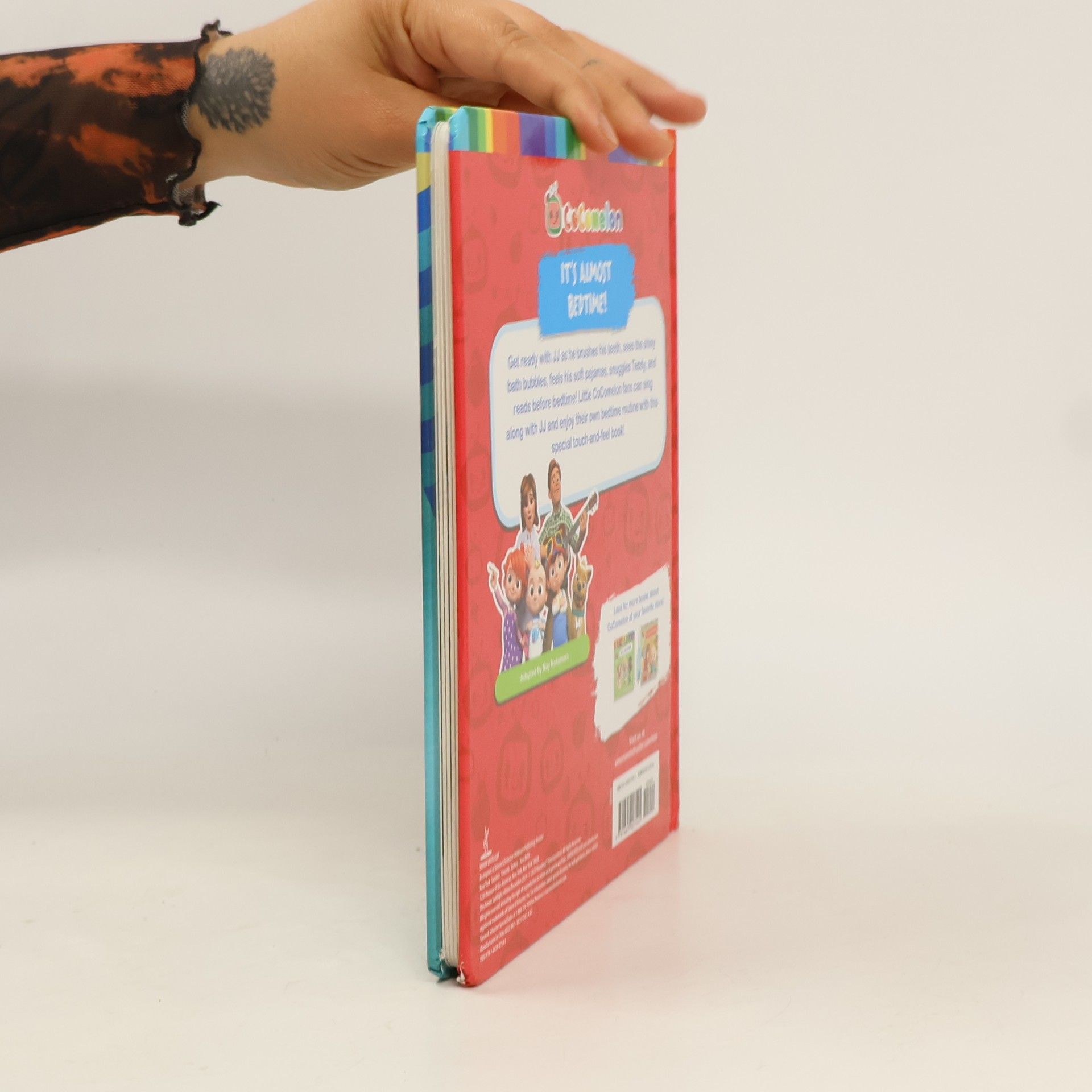 May Nakamura Cocomelon: Sweet, Sweet Bedtime: A Touch-And-Feel Book