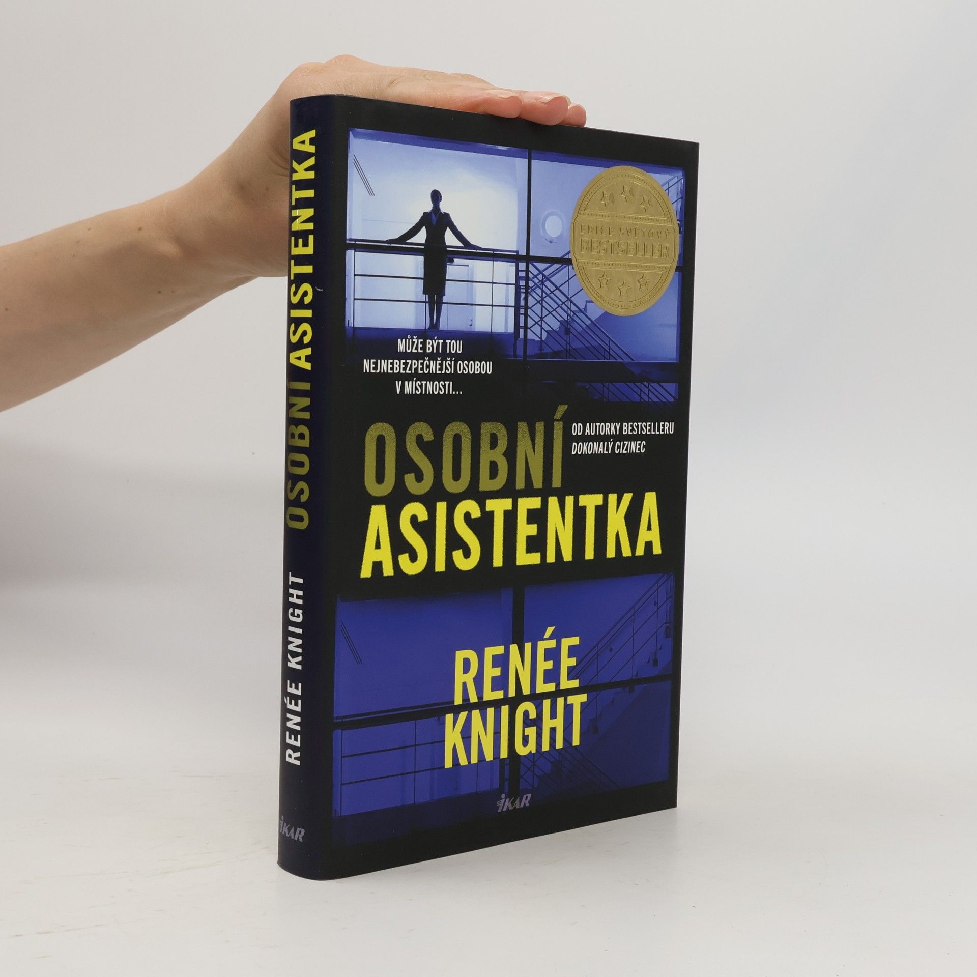 Renée Knight Osobní asistentka